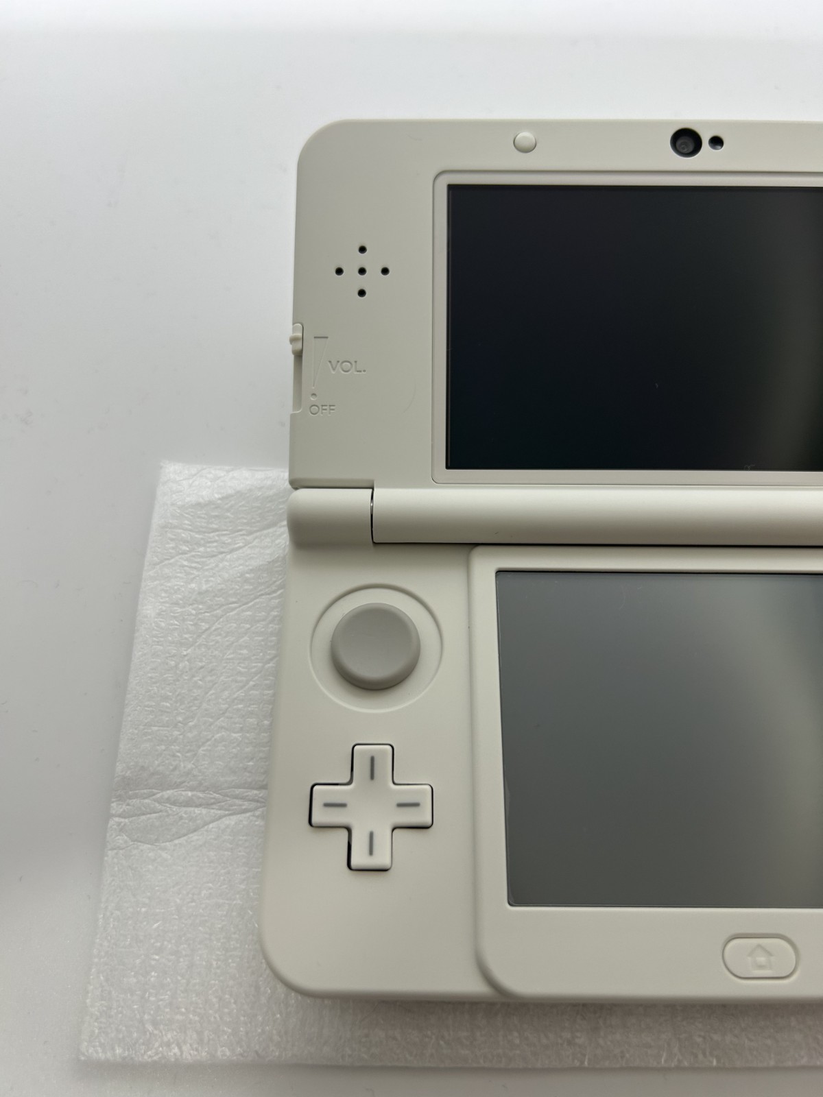 [S-rank] New Nintendo 3DS console White with Charger/Stylus/Box Instructions