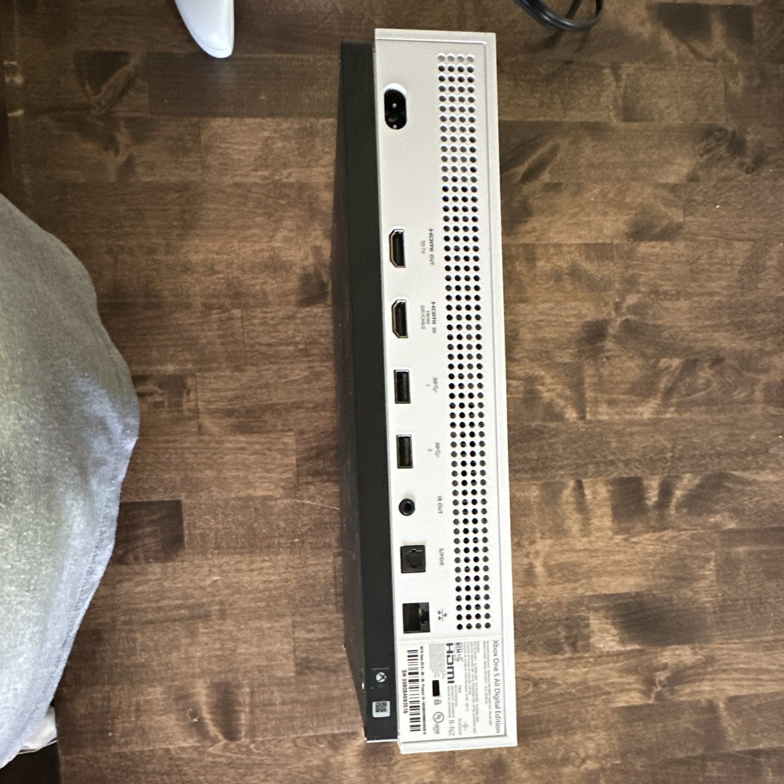 Microsoft Xbox One S 1TB 4K UHD White Console w/ White Controller & Headset