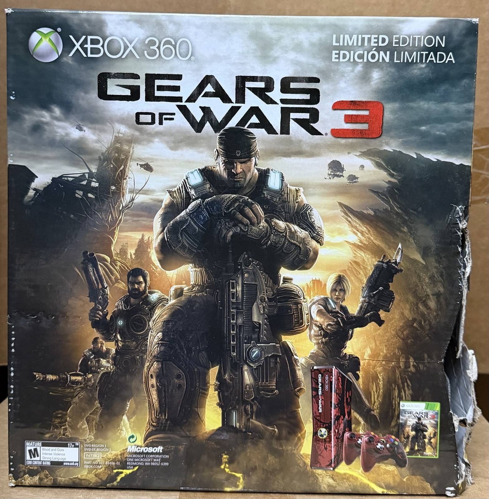 NEW SEALED Microsoft Xbox 360 Gears of War 3 Limited Edition 320GB Box Damage