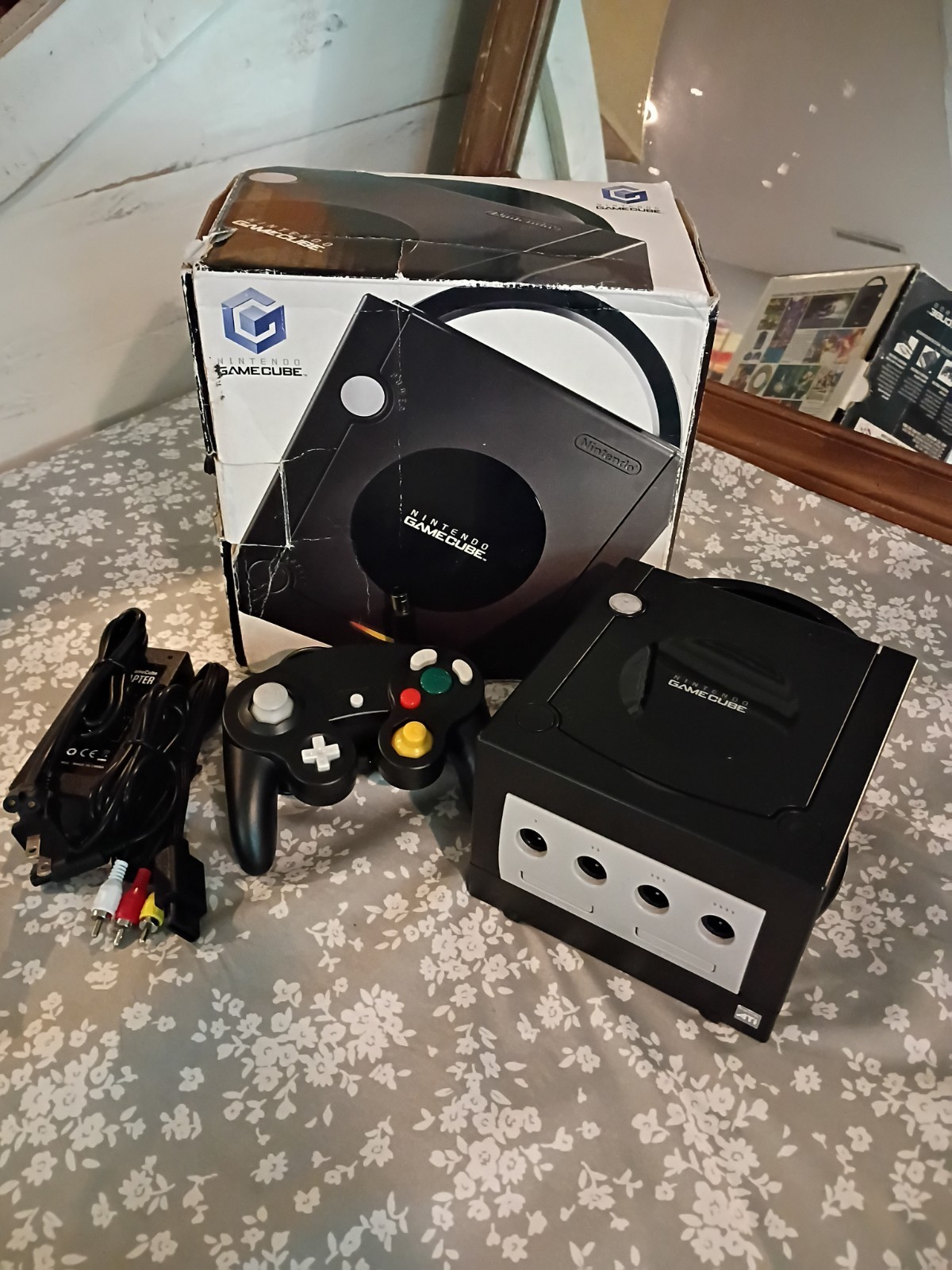 Nintendo GameCube Black DOL-001 Console System Complete in Box, Tested