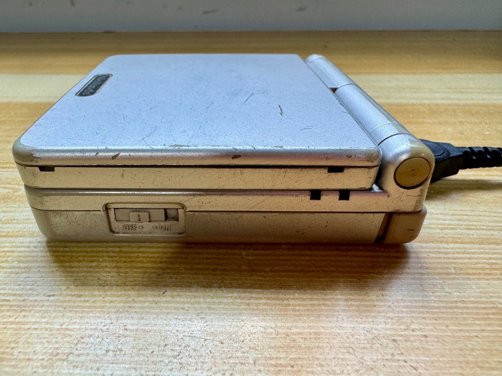 Nintendo Gameboy Advance SP AGS001 Ice Metallic Silver Handheld System Console