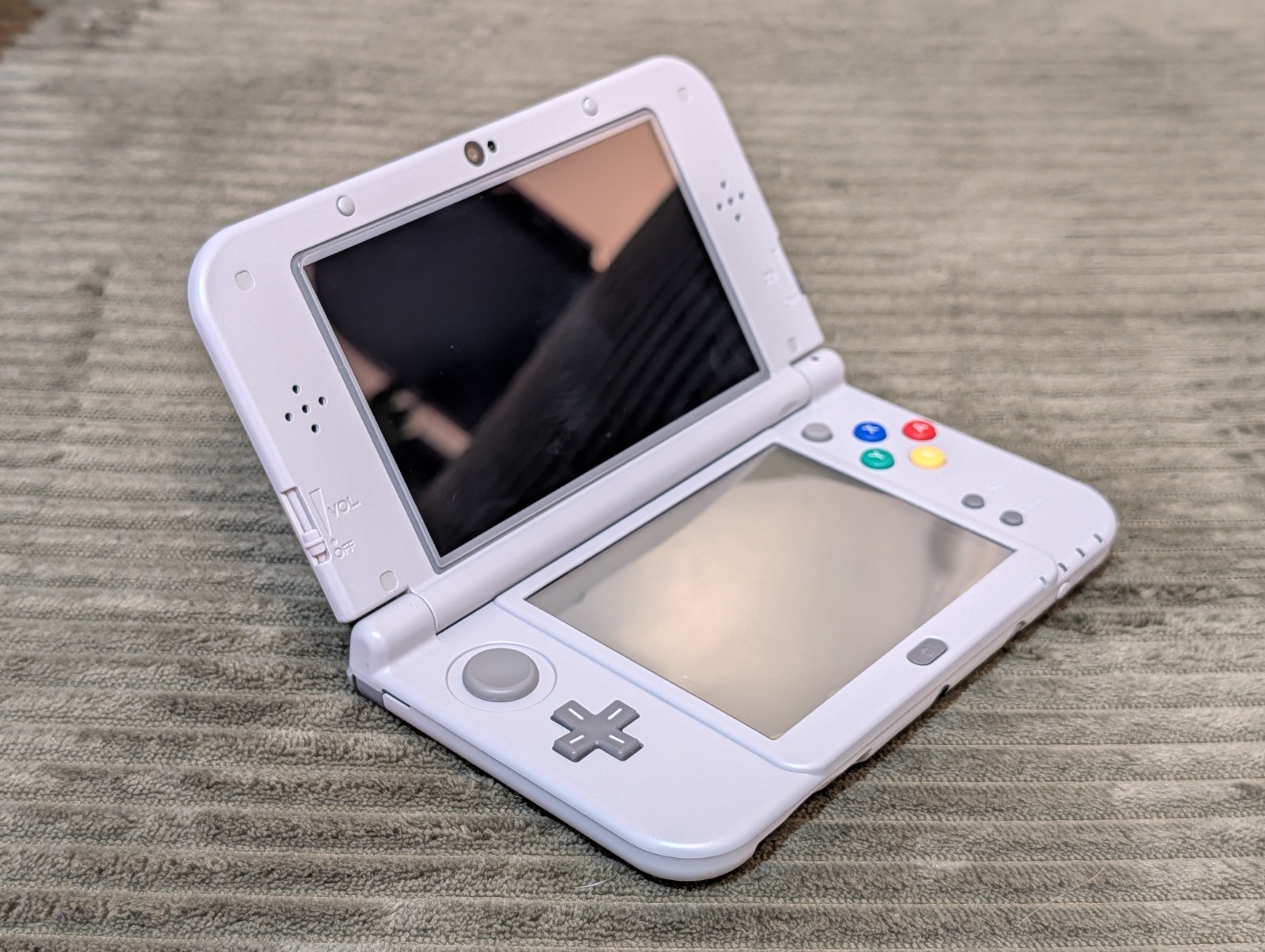 New Nintendo 3DS LL Super Famicom Edition Complete in Box [NTSC-J]