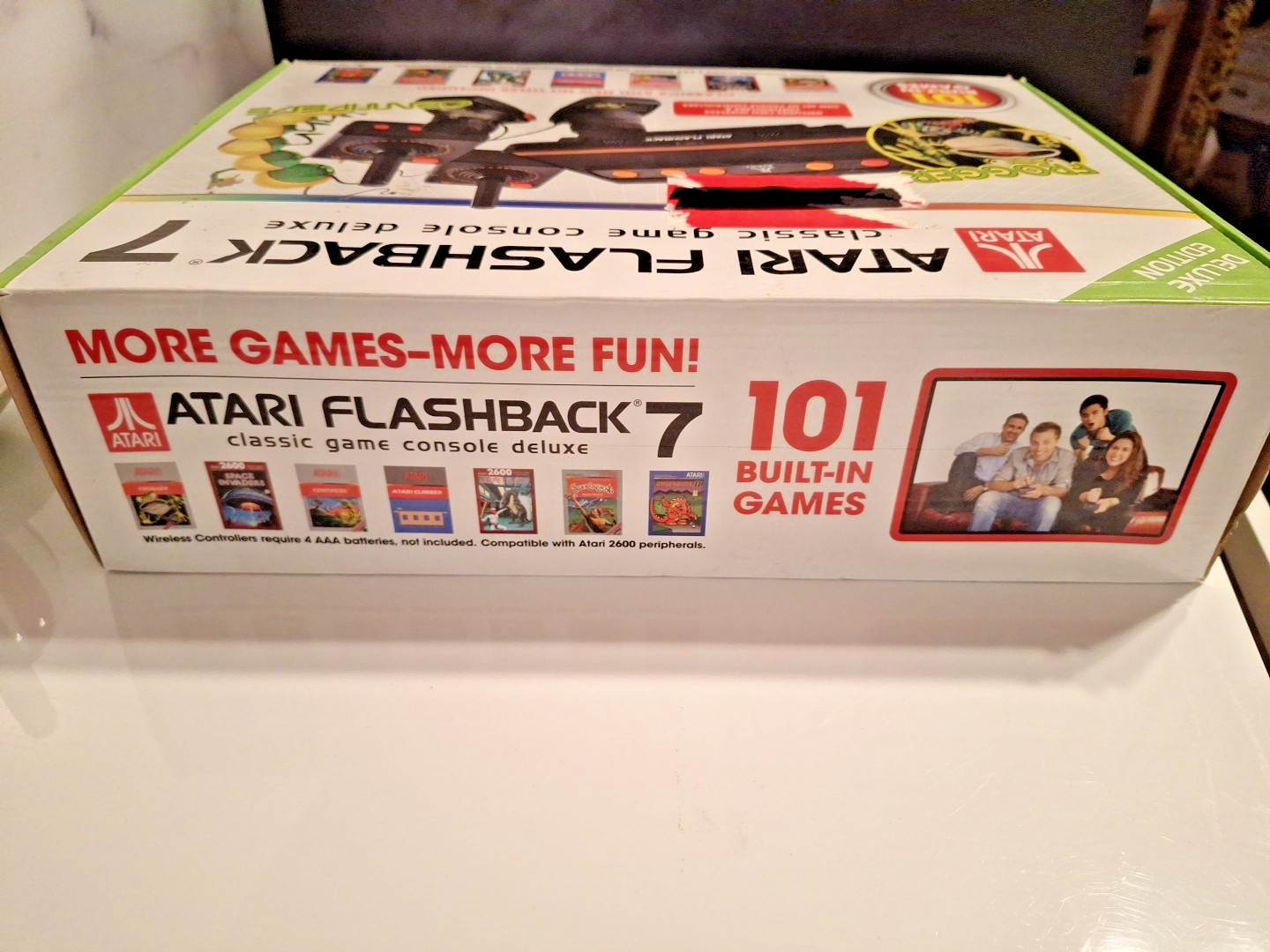 Atari Flashback 7 Classic Game Console 101 Built-In Games with Wireless Control