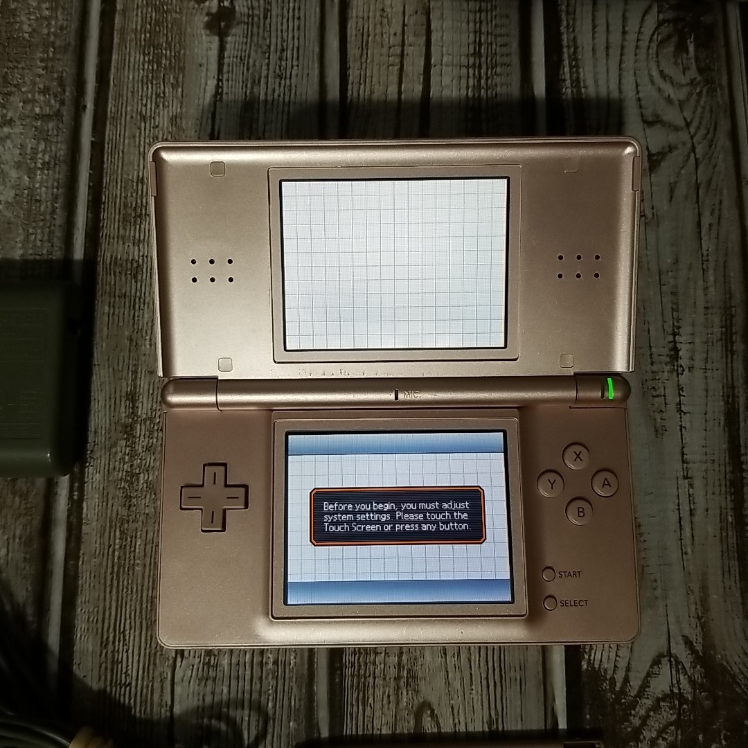 Nintendo DS Lite Metallic Rose Handheld Video Game Console w/ Charger & Stylus