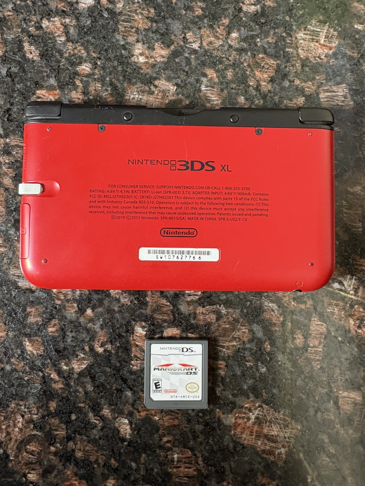 New Nintendo 3DS XL Handheld Game Console RED-001 Black