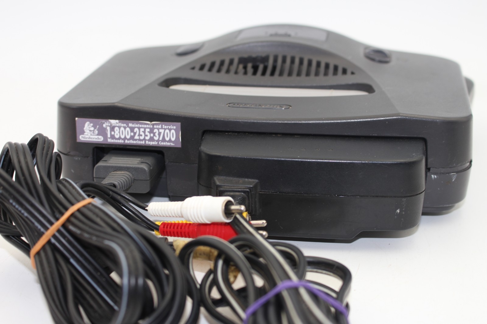 Nintendo 64 Gray Console NUS-001(USA) NTSC-U w/ Controller & Cables Works, Crack