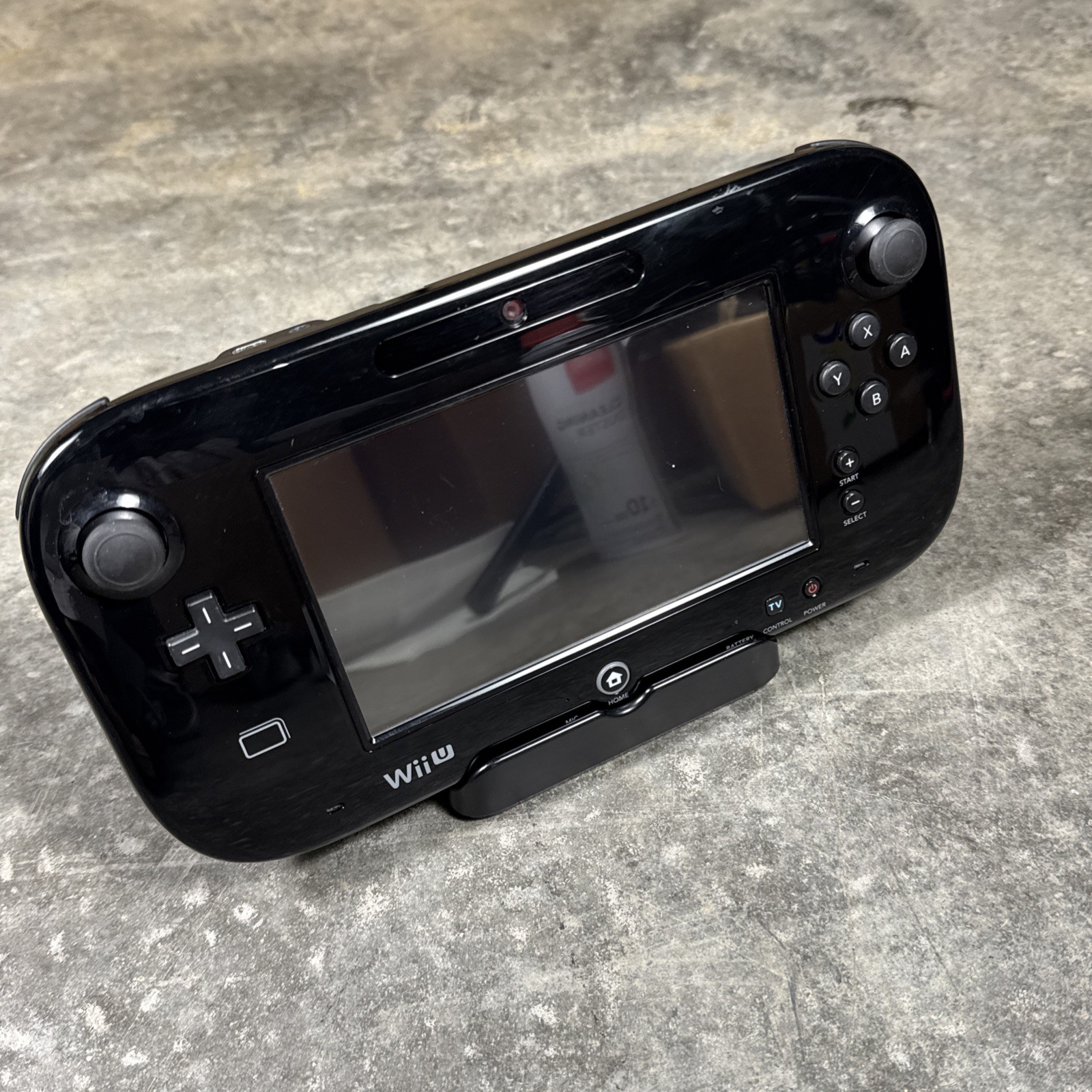 Nintendo Wii U 32GB Console (WUP-101) Gamepad Bundle + OEM Cables Tested Working