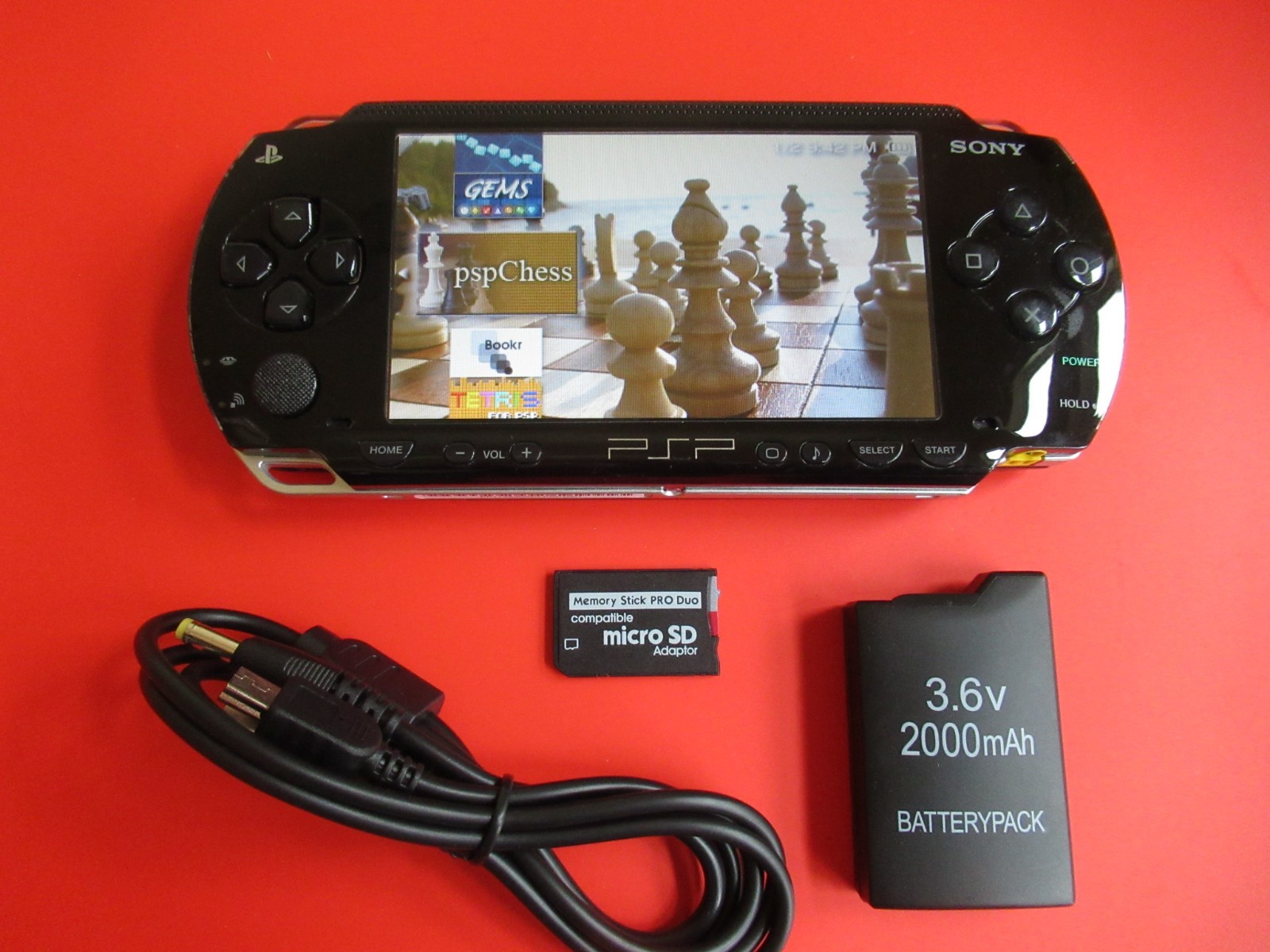 PSP 1000 Piano Black w/ Ark-4 USB power/data HQ battery 32gb, WORKING