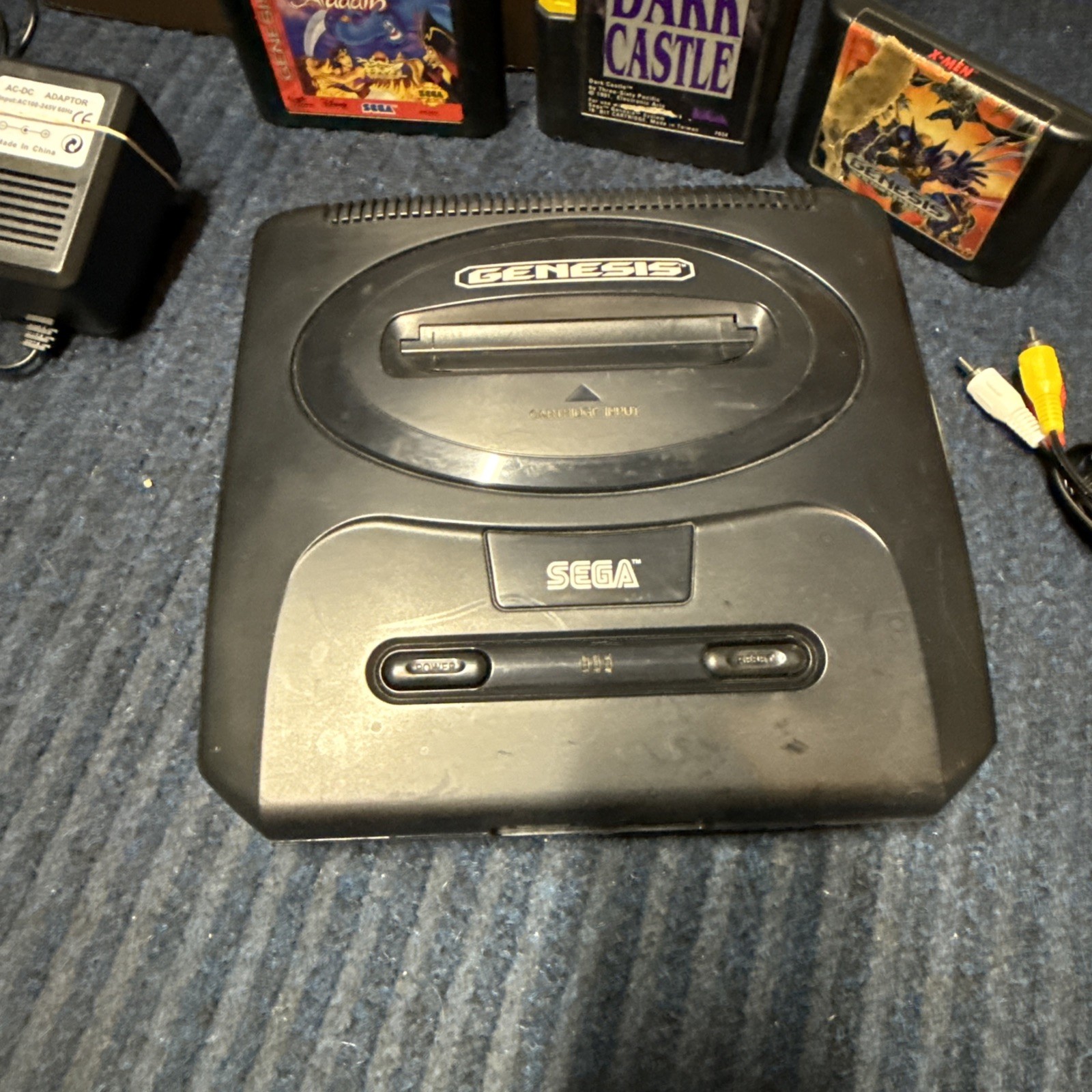 Sega Genesis Model 2 MK1631 Console Bundle w Controller & Cords Tested Works