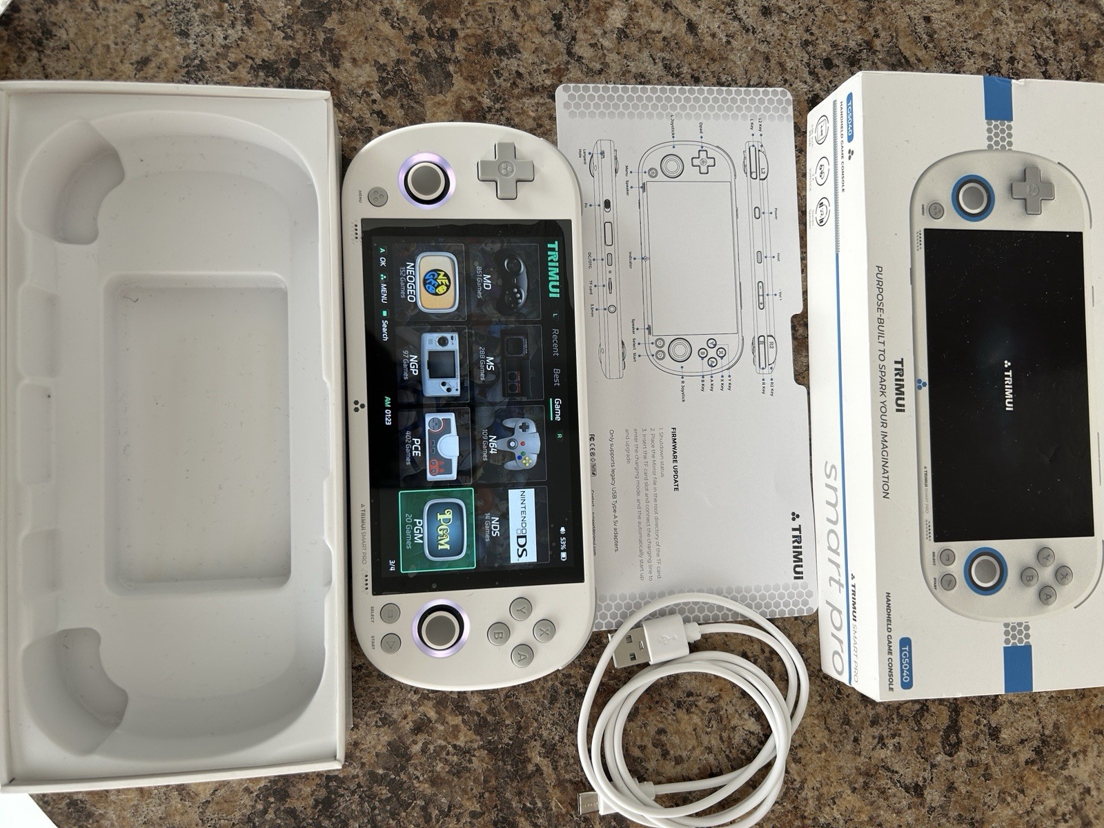 Trimui Smart Pro TG5040 Handheld Video Game Console White