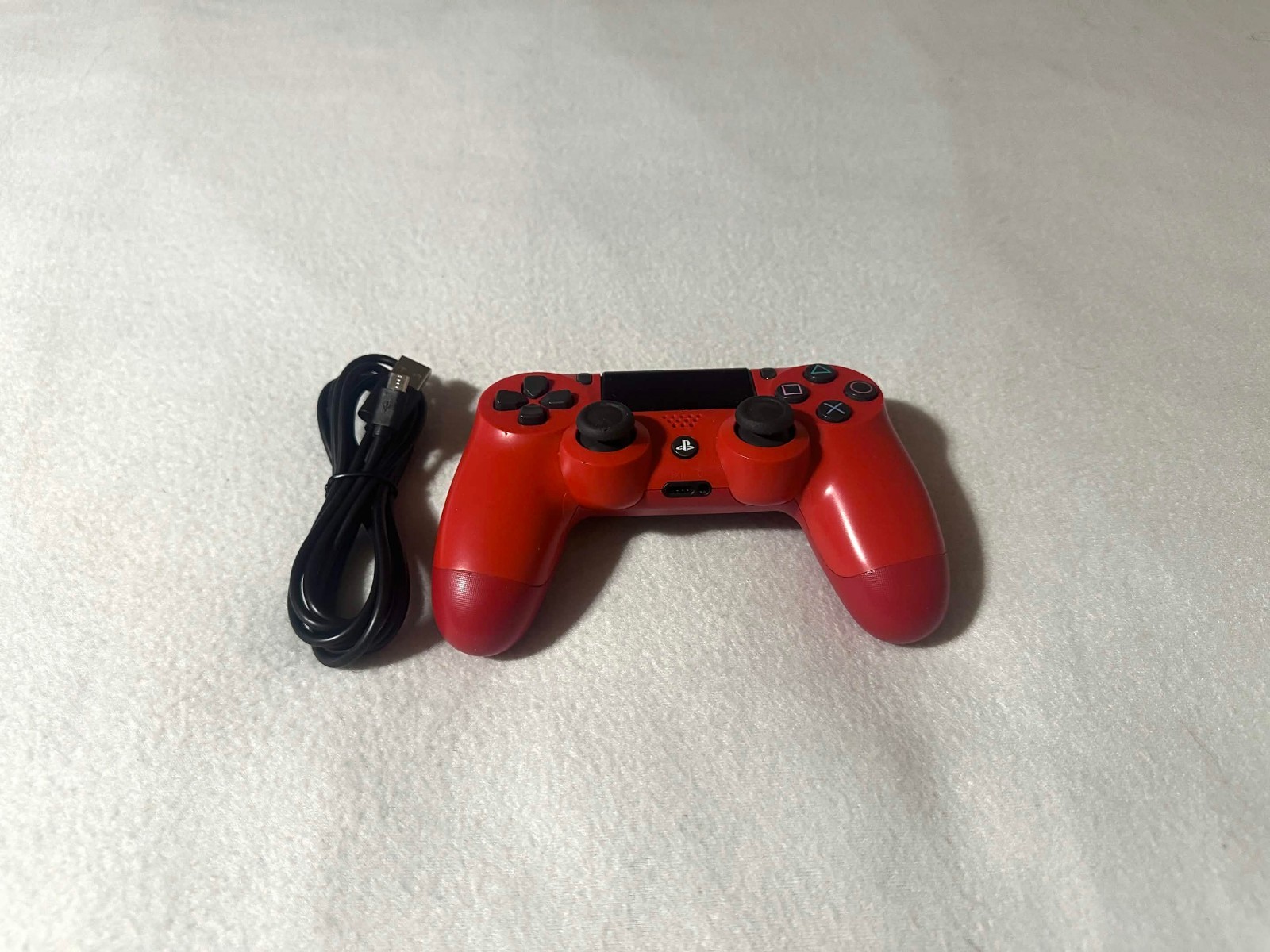 Low Firmware PlayStation 4 Pro 1TB PS4 Pro Complete With Cables & Controller