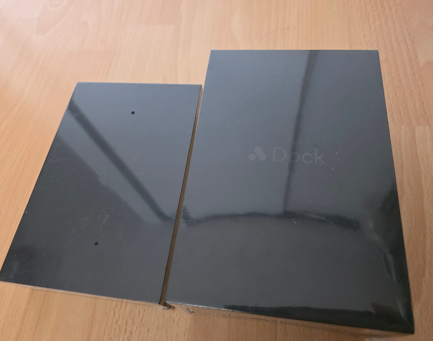 Analogue Pocket Black and Analogue Dock – Sealed Complete FPGA Gaming Console