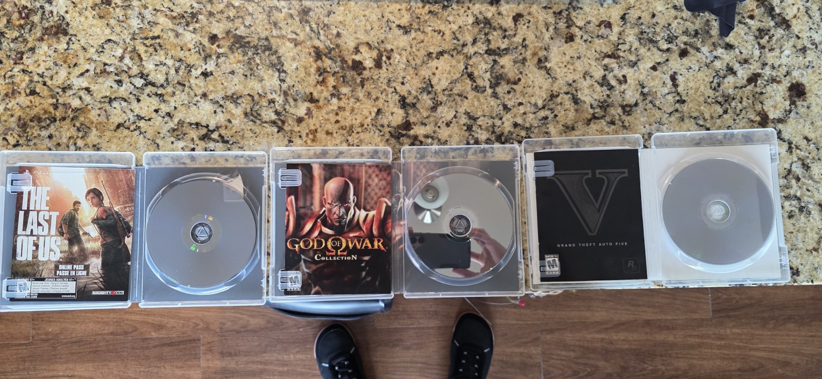GoW Collection* GTA5* Sony PS3 SuperSlim 500GB Console, OEM Controller 10 Games