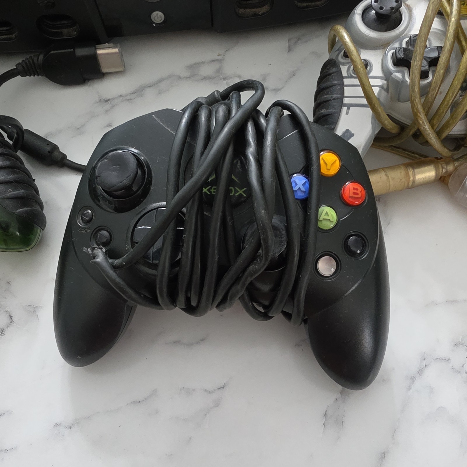 Original Xbox Console (cords + controller)