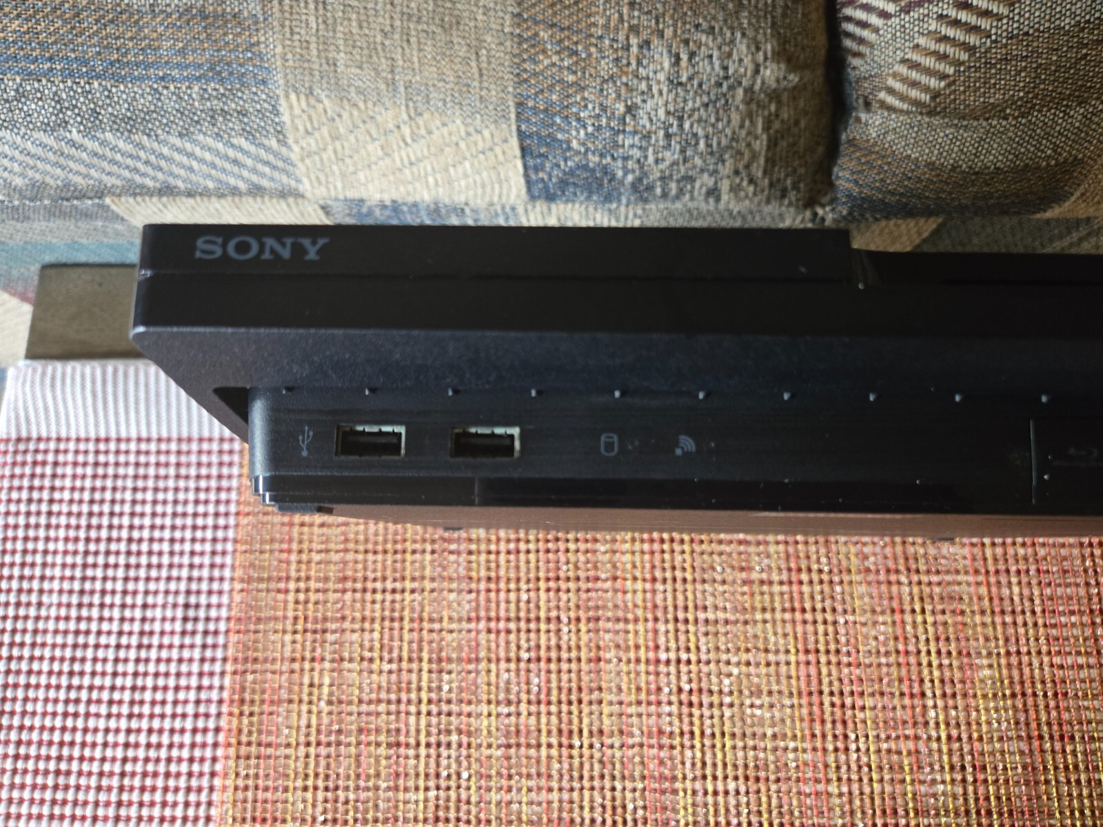 Sony PlayStation 3 Slim 160GB PS3 Console CECH-3001A With OEM Controller TESTED
