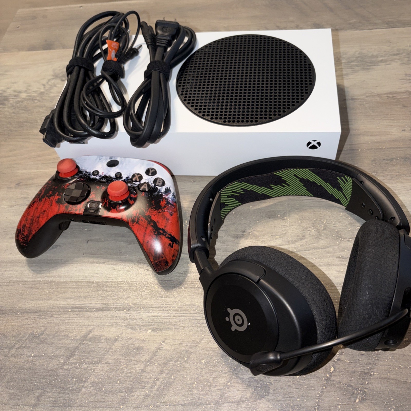 Microsoft Xbox SERIES S 512GB Console Bundle W Wireless Controller & Headset
