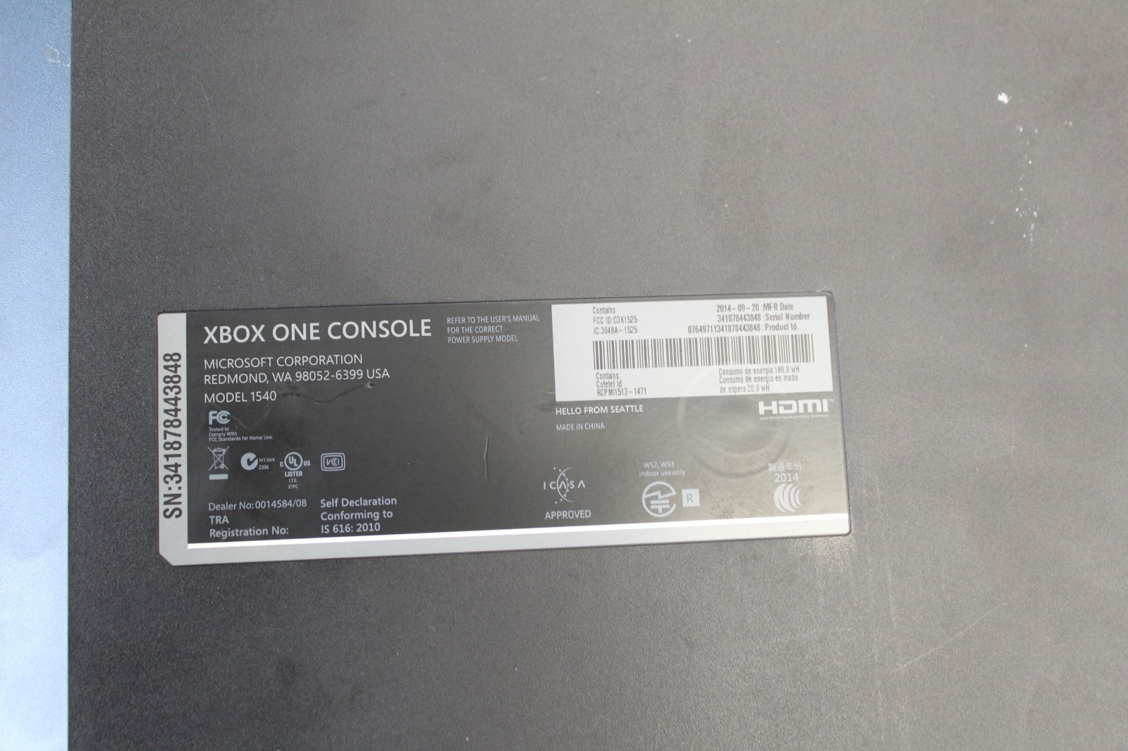 Microsoft Xbox One 500GB Console Original – Black with Wired Controller