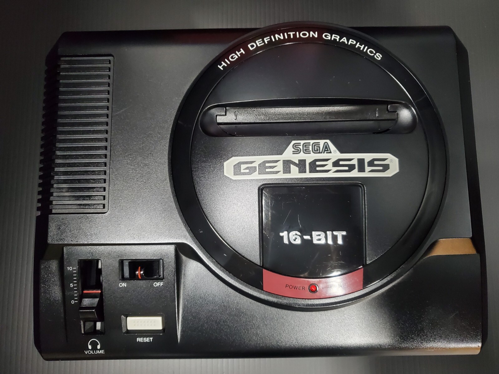 SEGA Genesis Model 1 MK – 1601 Console Only – CPLT RESTORED !!