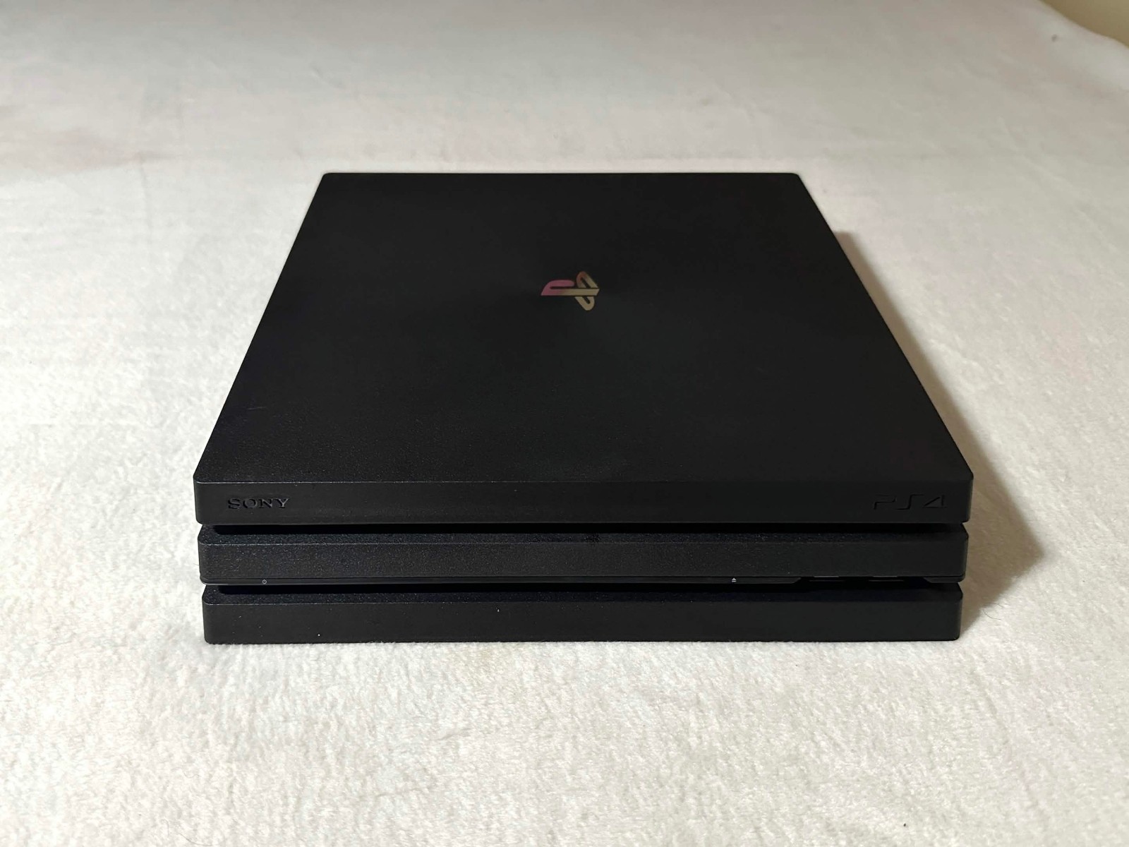 Low Firmware PlayStation 4 Pro 1TB PS4 Pro Complete With Cables & Controller