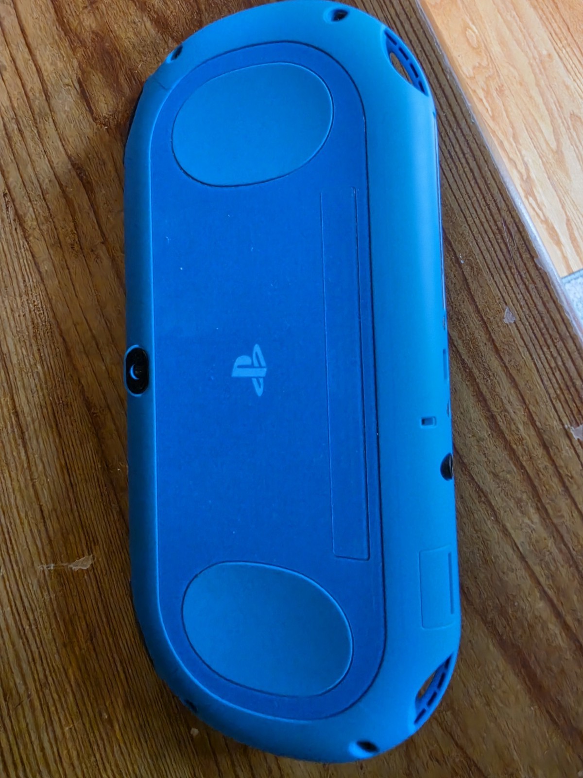 Sony PlayStation Vita PCH-2001 Aqua Blue Wi-Fi 8GB