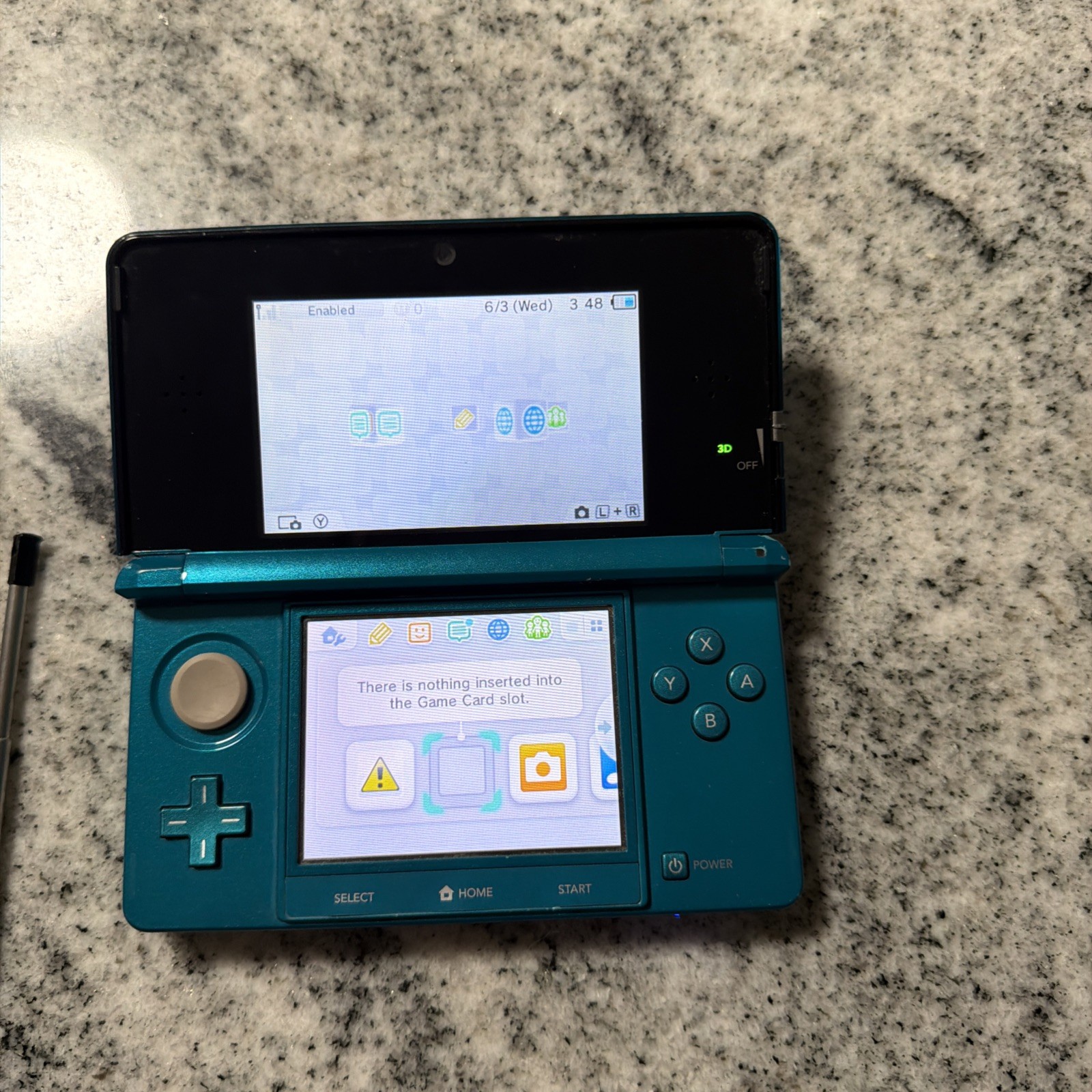Nintendo 3DS Handheld System – Aqua Blue