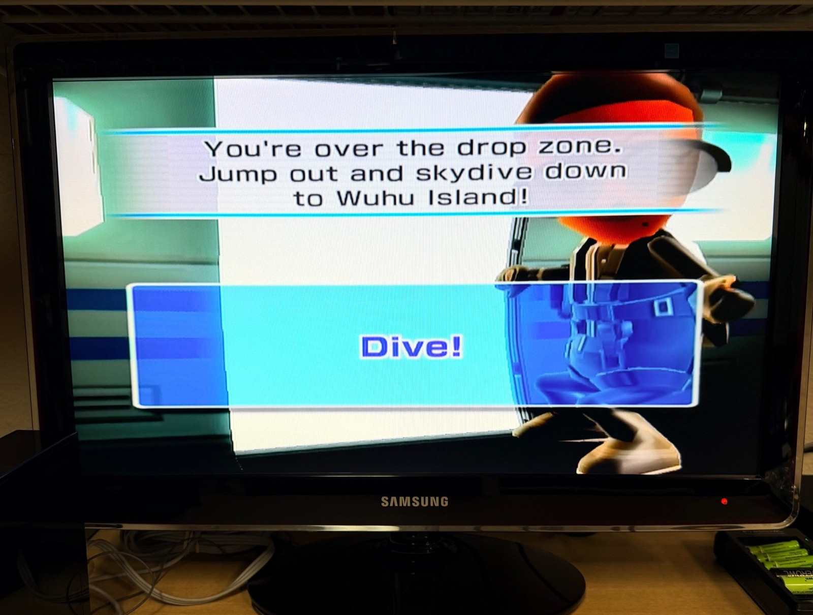 Nintendo Wii Black Console Bundle w/Wii Sports & Resort, 2 Motion Plus/Bag w/Box