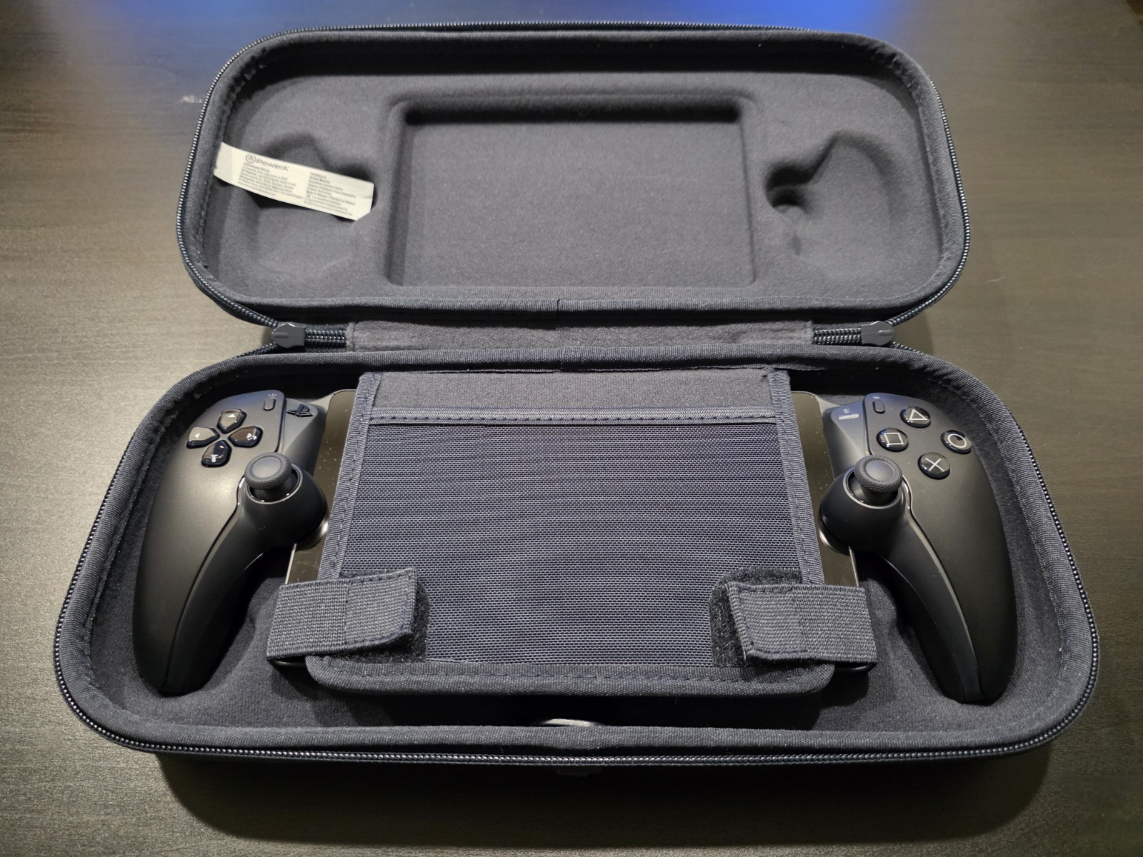 Playstation Portal Midnight Black And Carrying Case