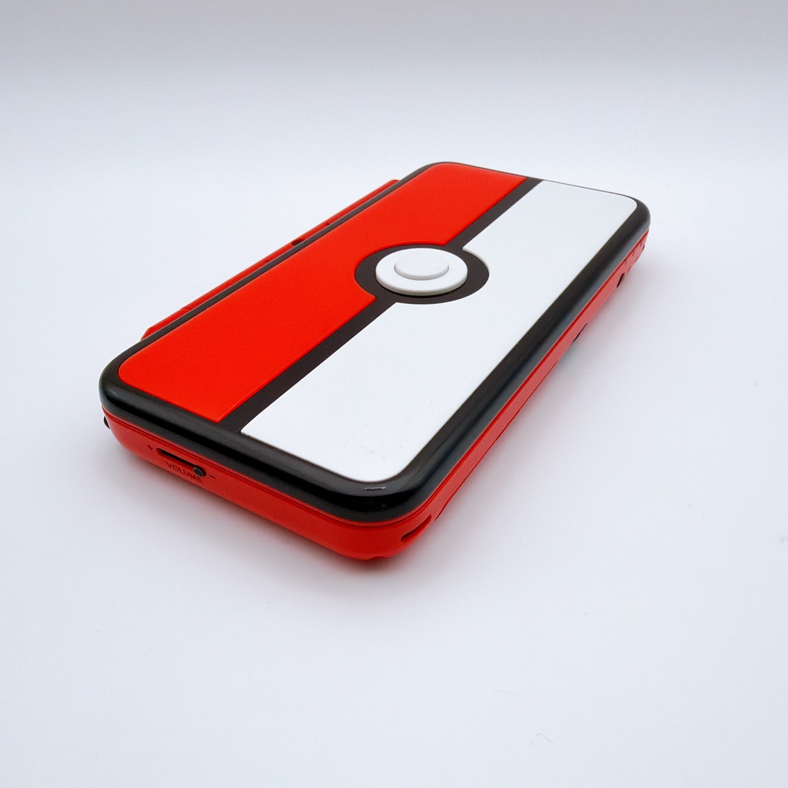 Nintendo new 2DS XL LL Pokemon Monster Ball Edition Red White Japan [Excellent]