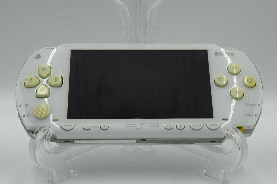 Sony PSP-1000 White Console w/ 32MB Memory Card Tested Region Free Japan