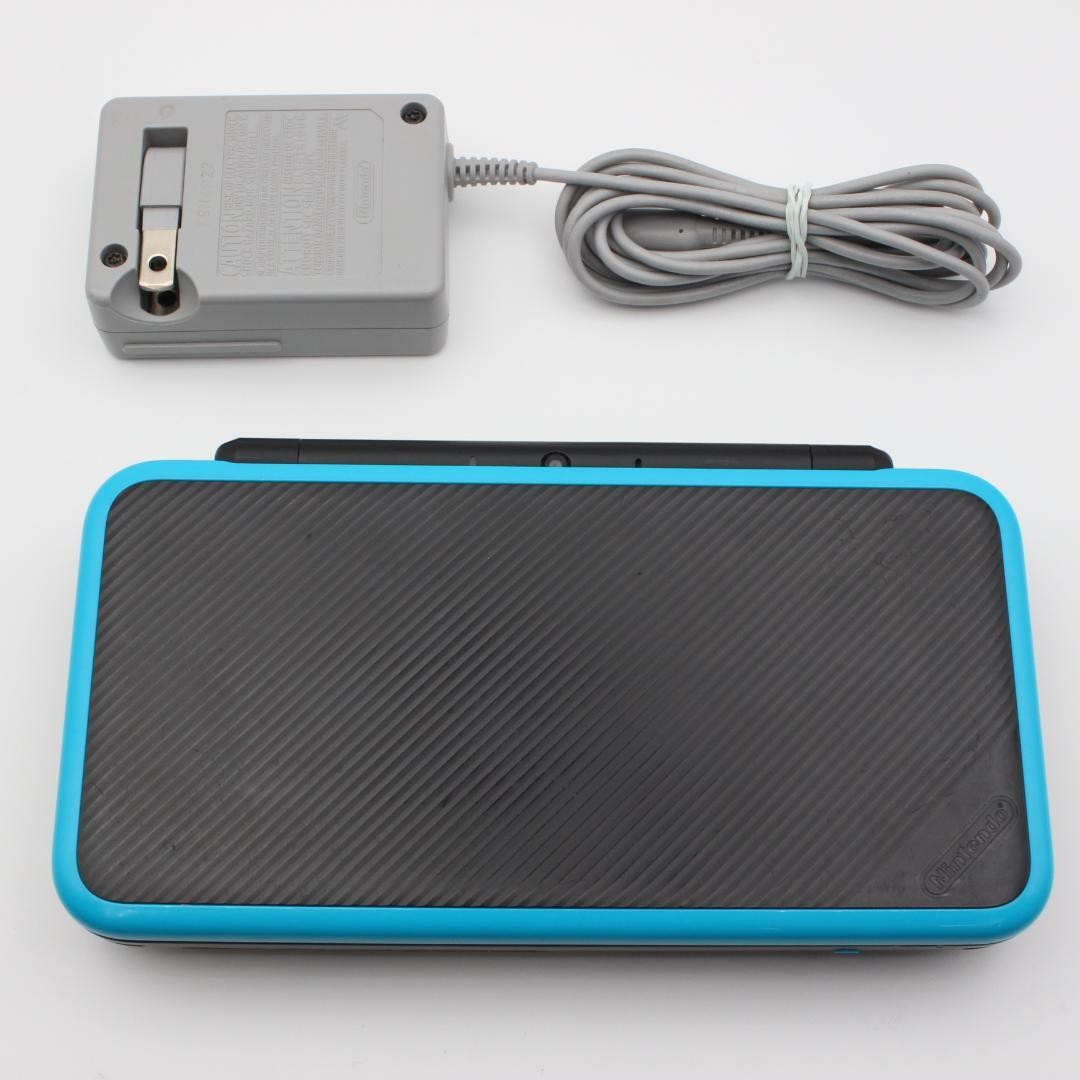 B5651 Nintendo new 2DS console LL XL Black x Turquoise x Japan 67