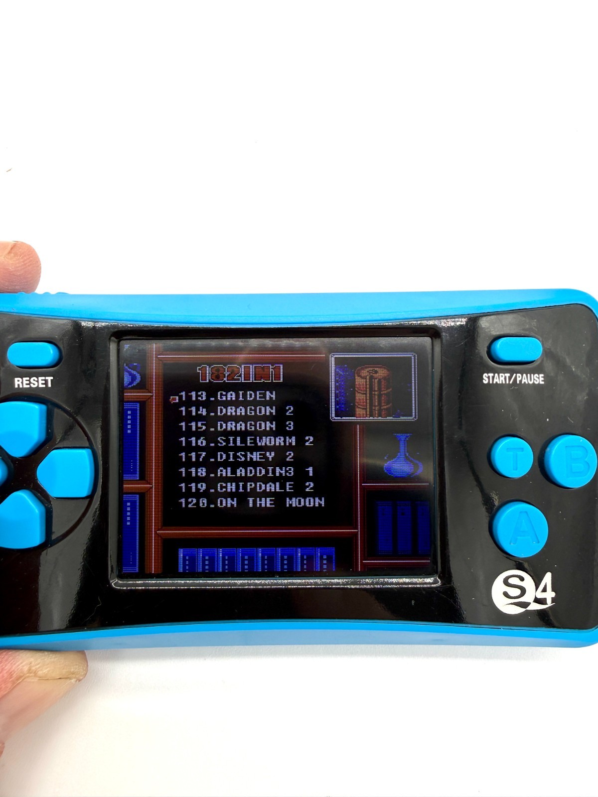 Handheld Game Console 182 Built-in Classic 8-Bit Games 2.5″ LCD Screen