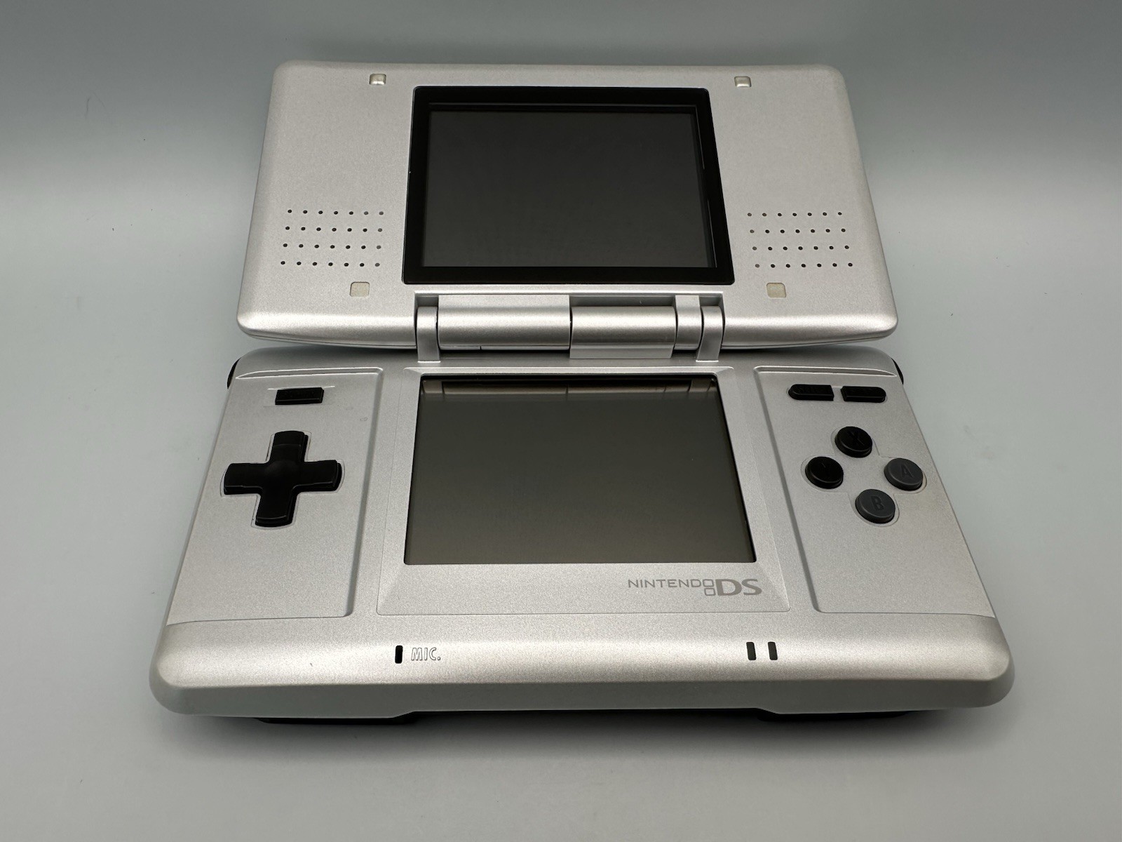 Nintendo DS Original Console NTR-001 Titanium Silver w/ charger – Working (READ)