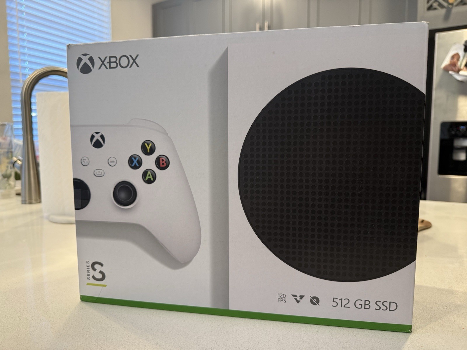 Microsoft Xbox Series S 512GB Home Console 120 FPS Disc-Free Gaming HDR VRR