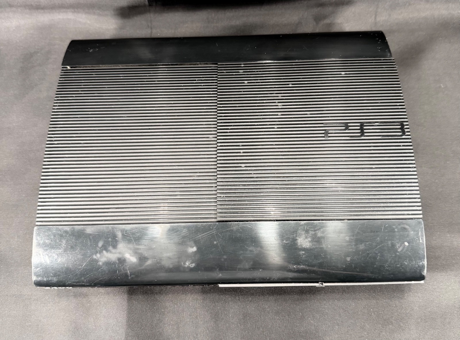 Sony PlayStation 3 PS3 Super Slim Black Console CECH-4001B (PARTS/REPAIRS ONLY)