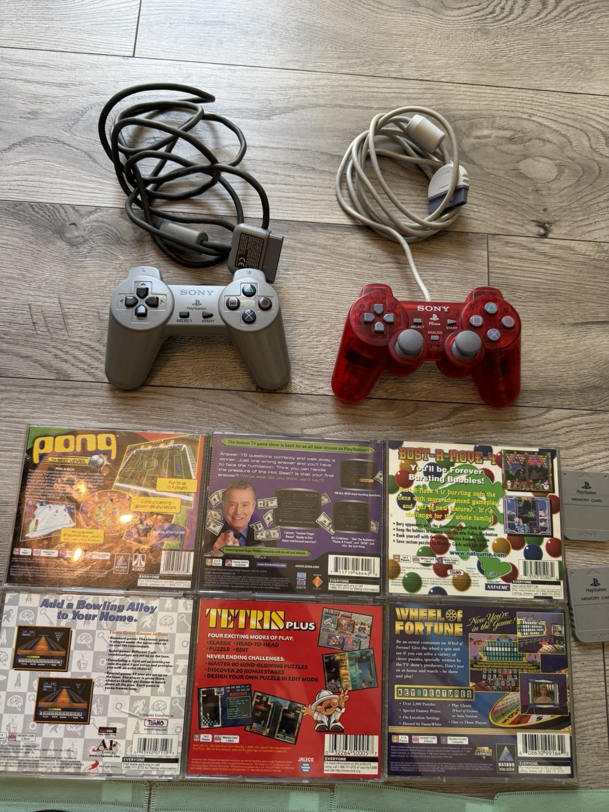 PlayStation 1 2 Original Controllers 10 Games And 2 Memory Cards Great Condition