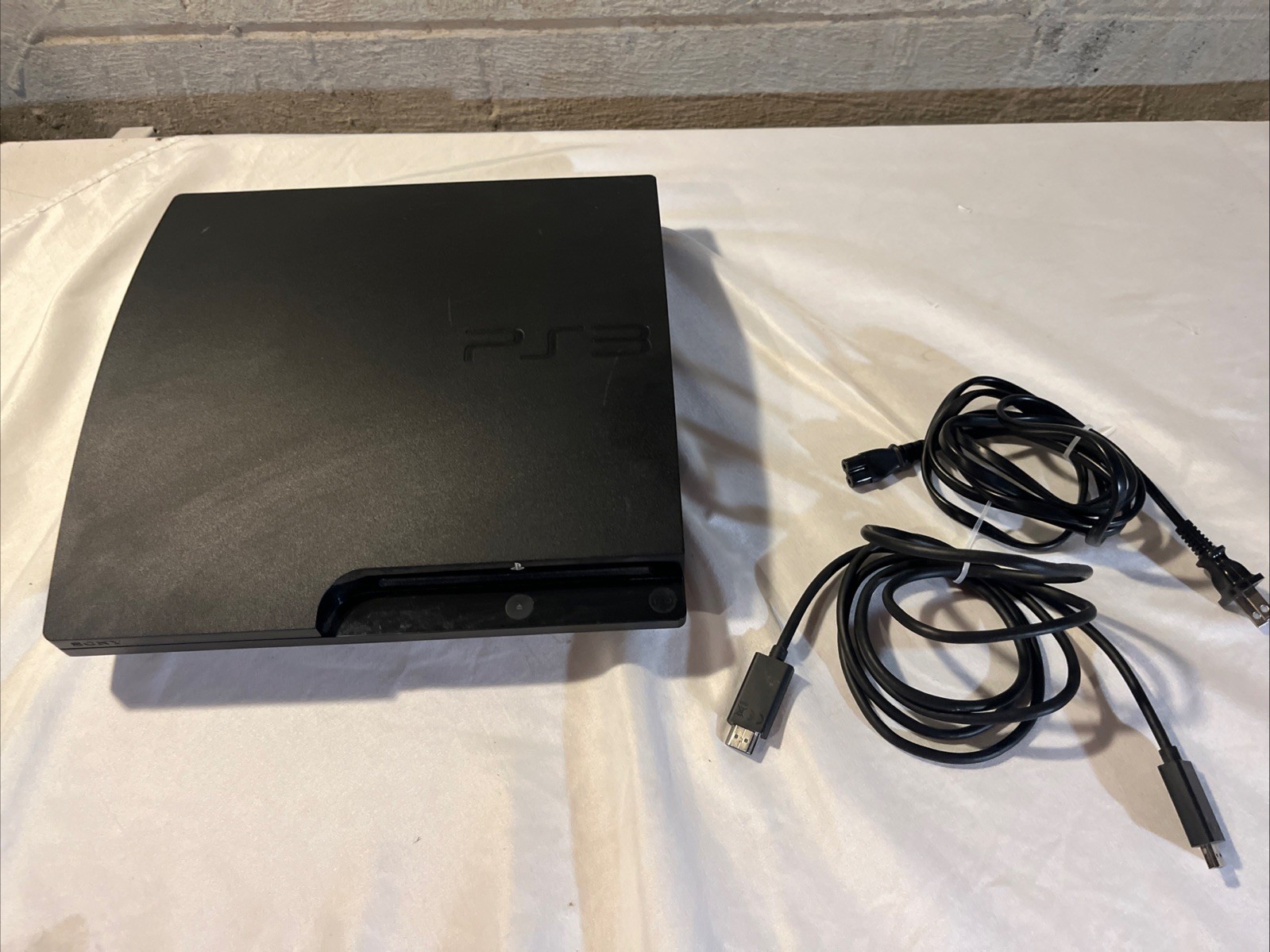 Sony PlayStation 3 PS3 Slim Console 160GB Lot: Wires Tested Working