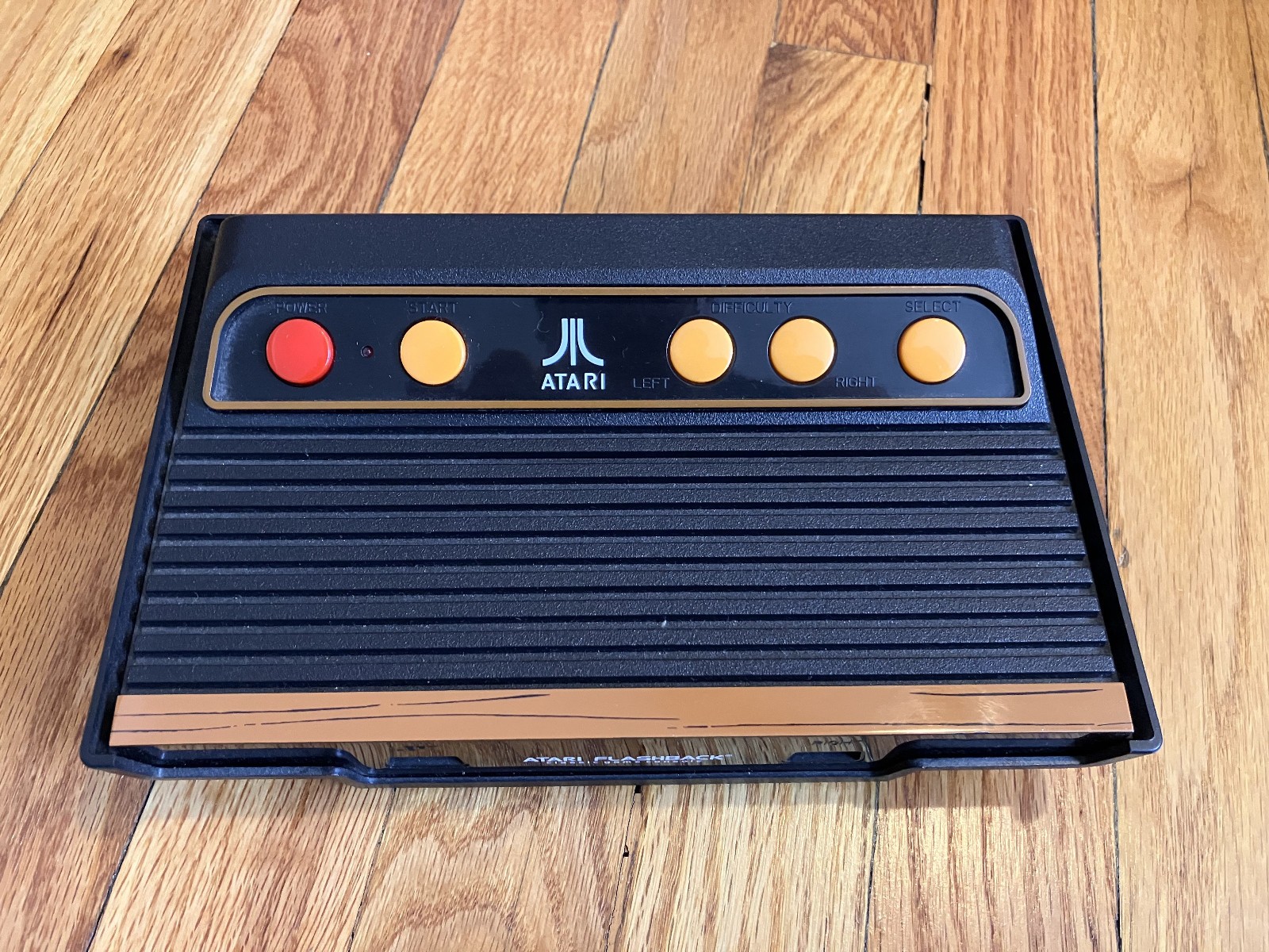 Atari Flashback 9 Gold HD Console 120 Built-in Games & Controllers , used, works