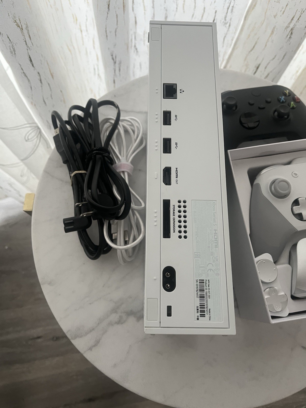 Microsoft Xbox Series S 512GB White With/ 2 Controllers +Gamesir included