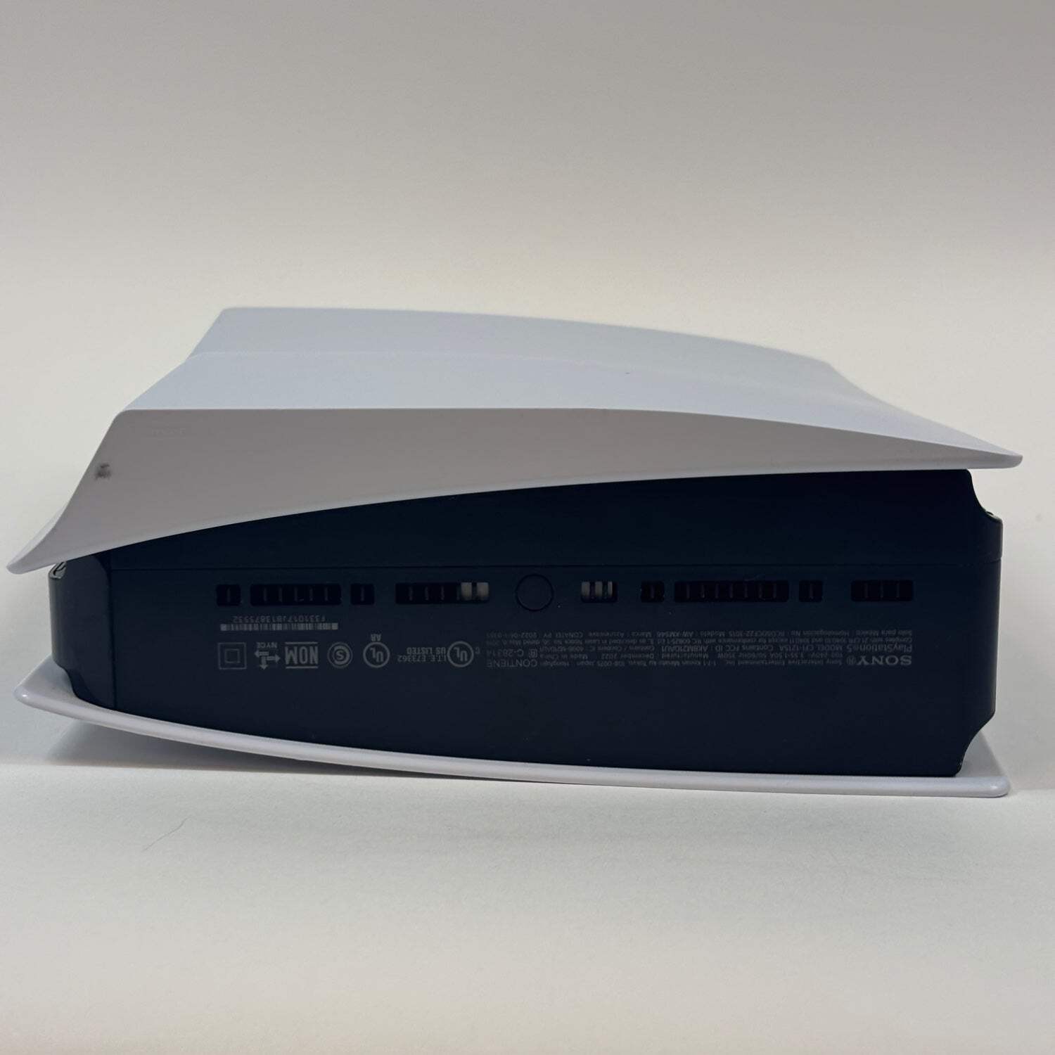 Broken Sony PlayStation 5 Disc 825GB White Console Only CFI-1215A Overheating