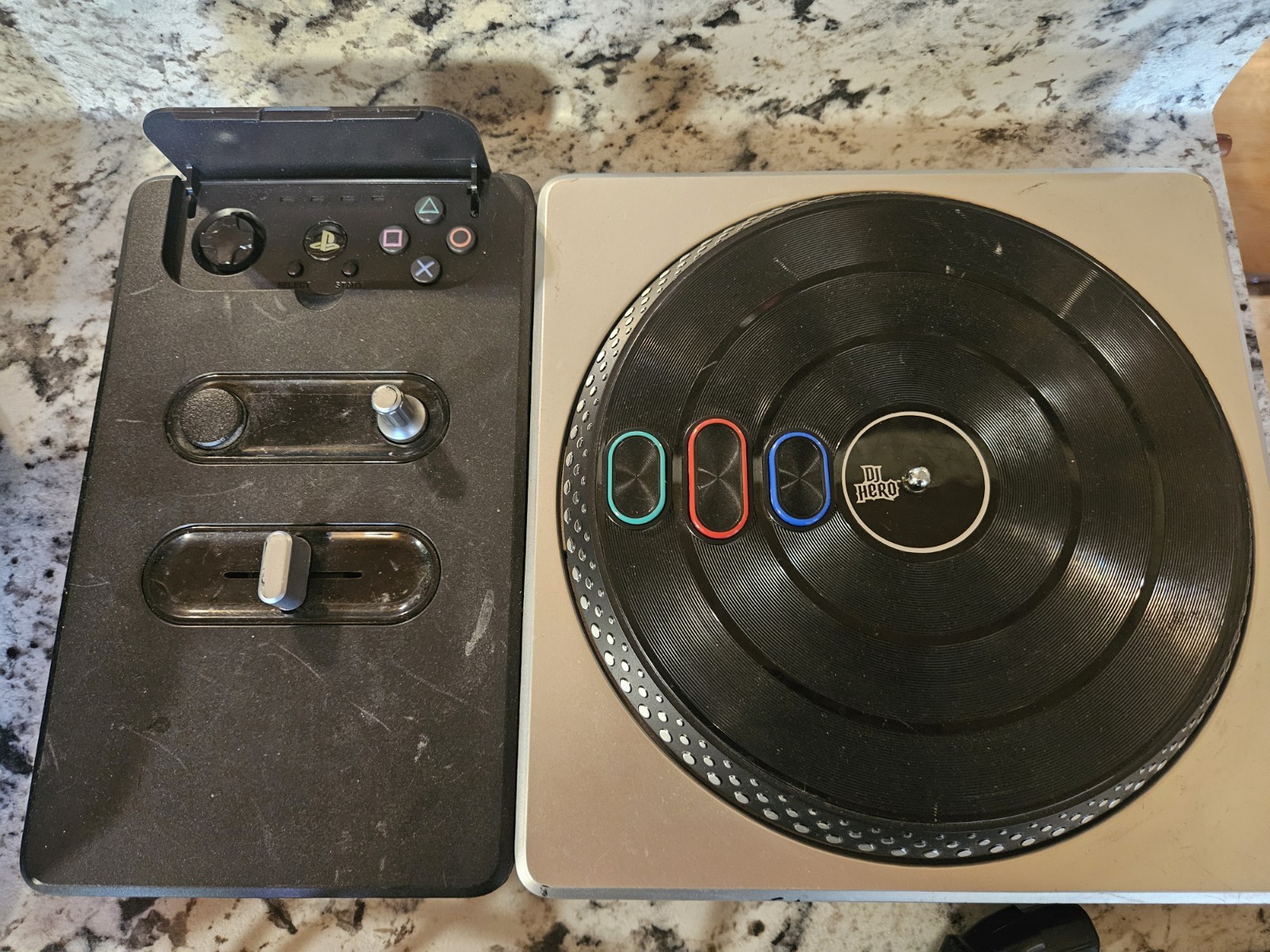 Sony PS3 Console Bundle DJ Hero Turntable Controller 2 Games Tested Working