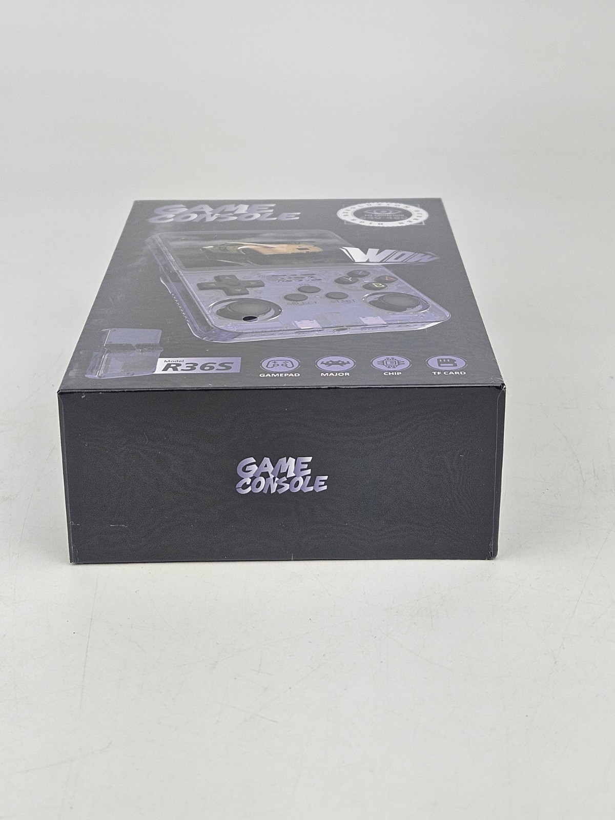 Retro Handheld Game Console 3.5 Inch IPS Screen Built-in 21000 Games R36S