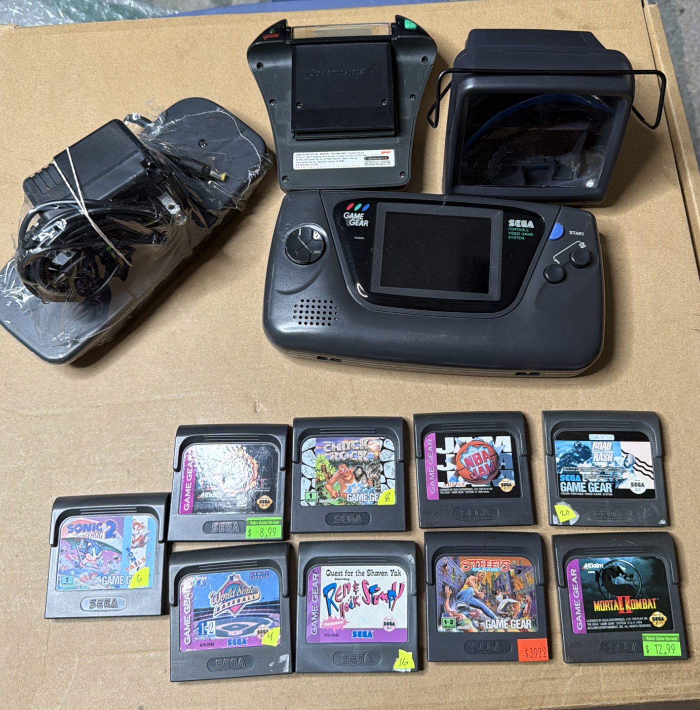 SEGA Game Gear Original Console Excellent WORKING 9 Games Included Plus Extras