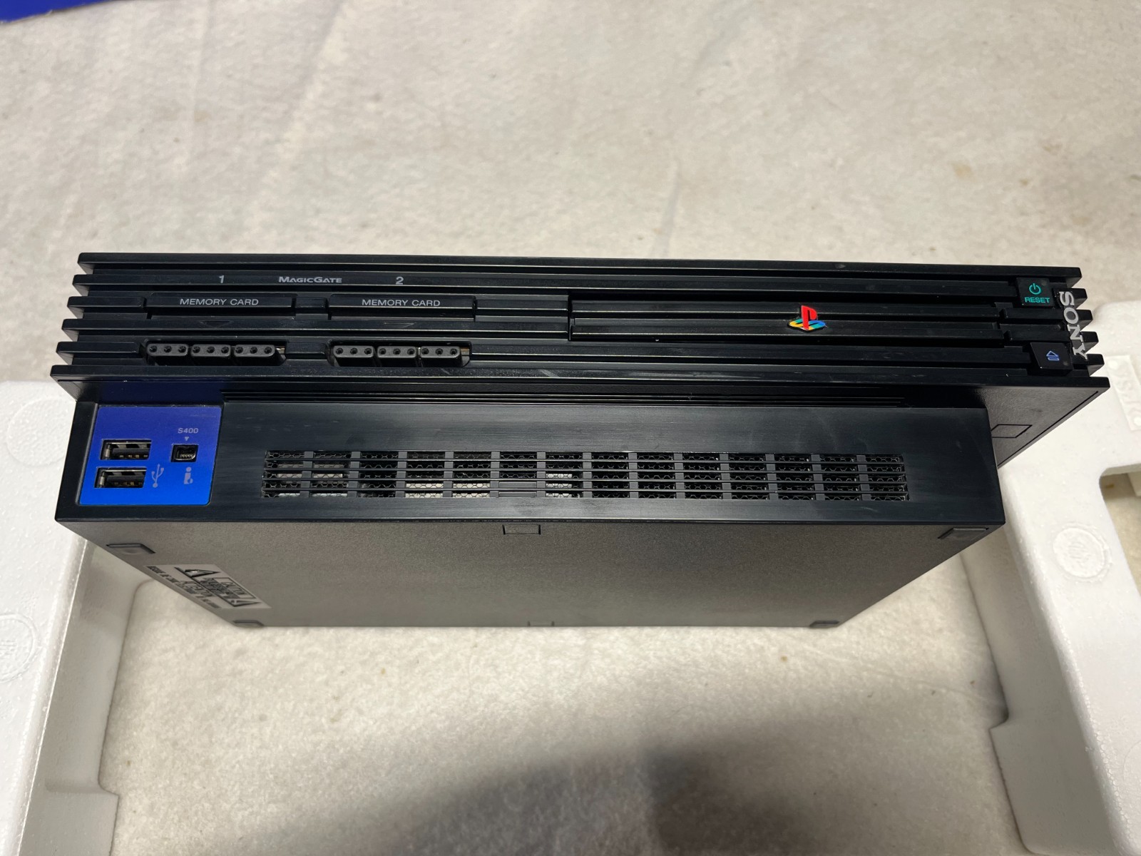 Barely Used Sony Playstation 2 PS2 Console System 39001 Complete in Original BOX