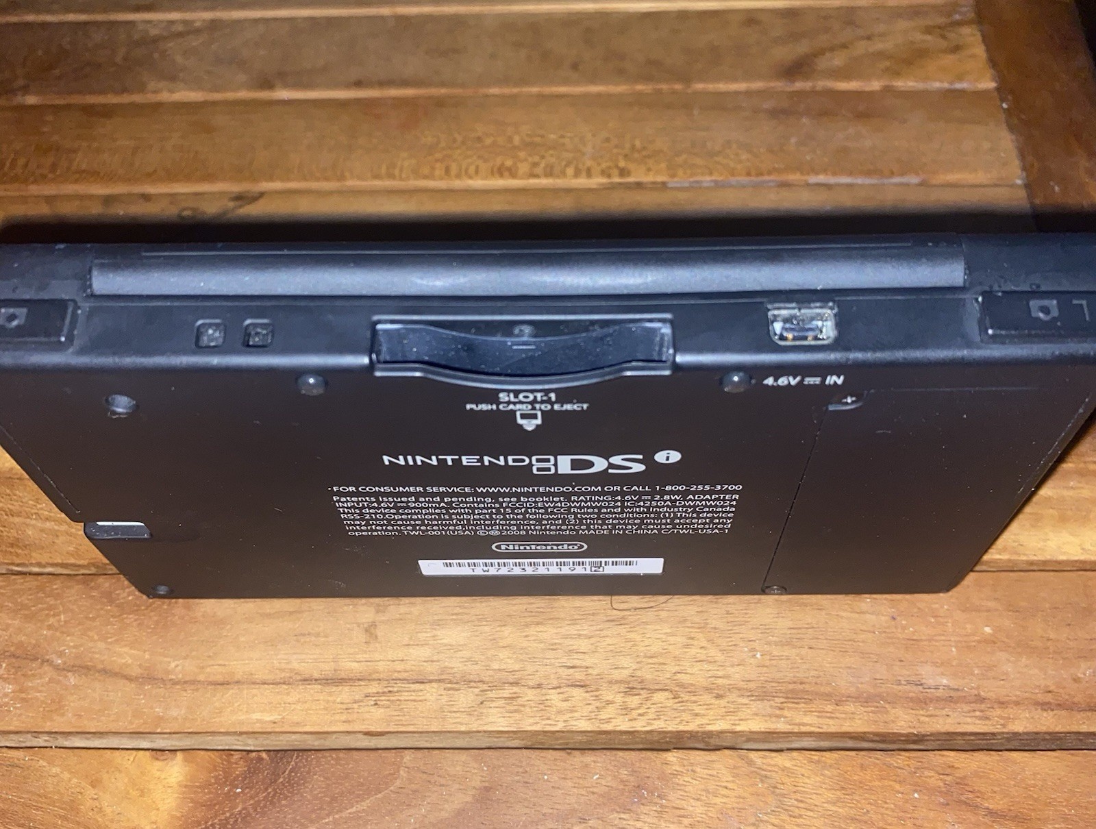 Nintendo DSi (Black), Comes with 3 Games, and Charger(Please Read)