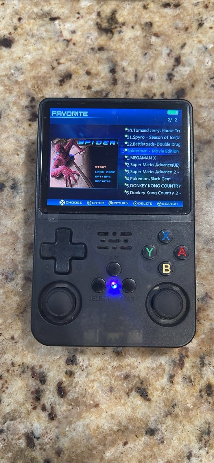 Retro Handheld Gaming Console (+22,000 Games)