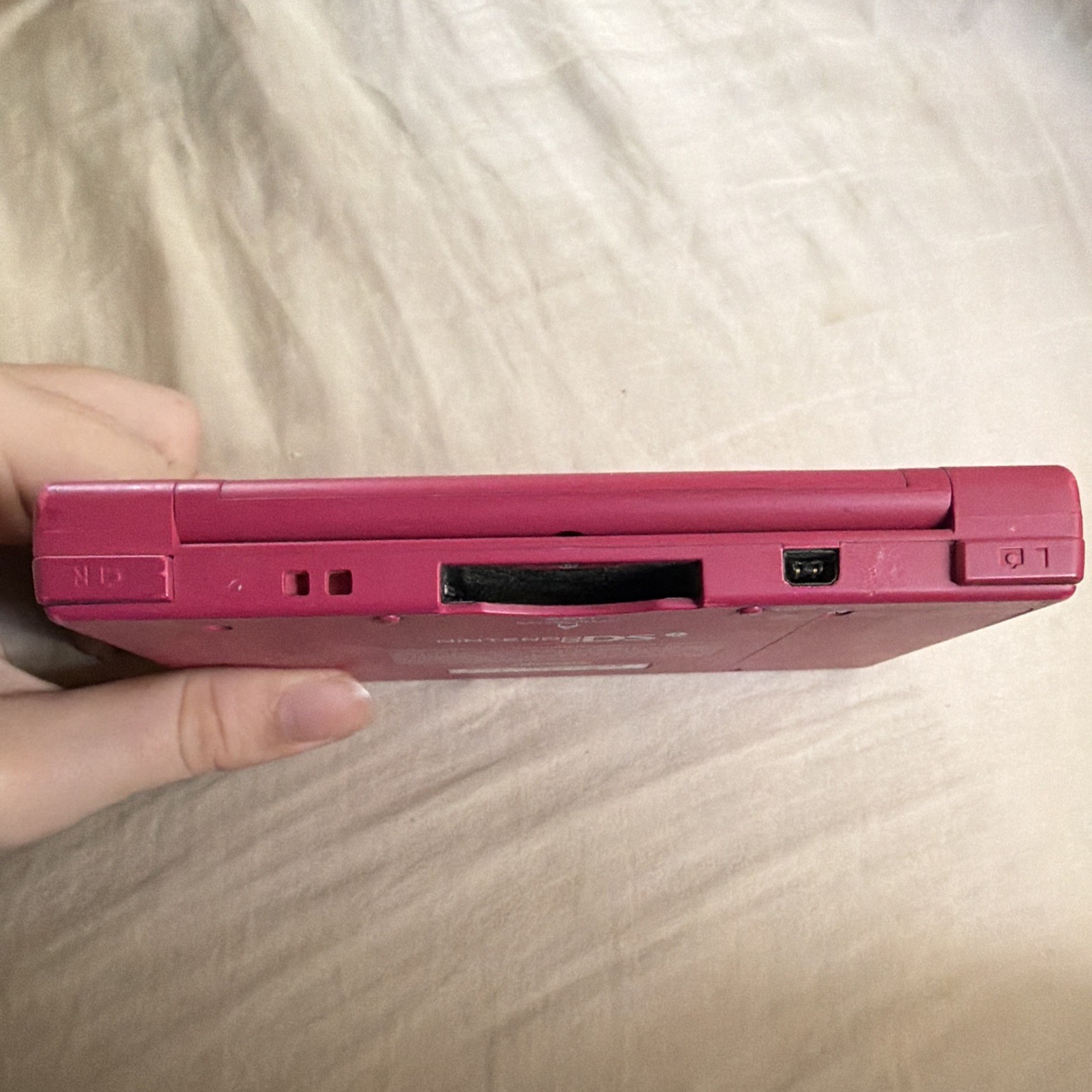 Nintendo DSi Pink Handheld System Wi-Fi SD Slot 256MB NTSC-U/C TWL-001