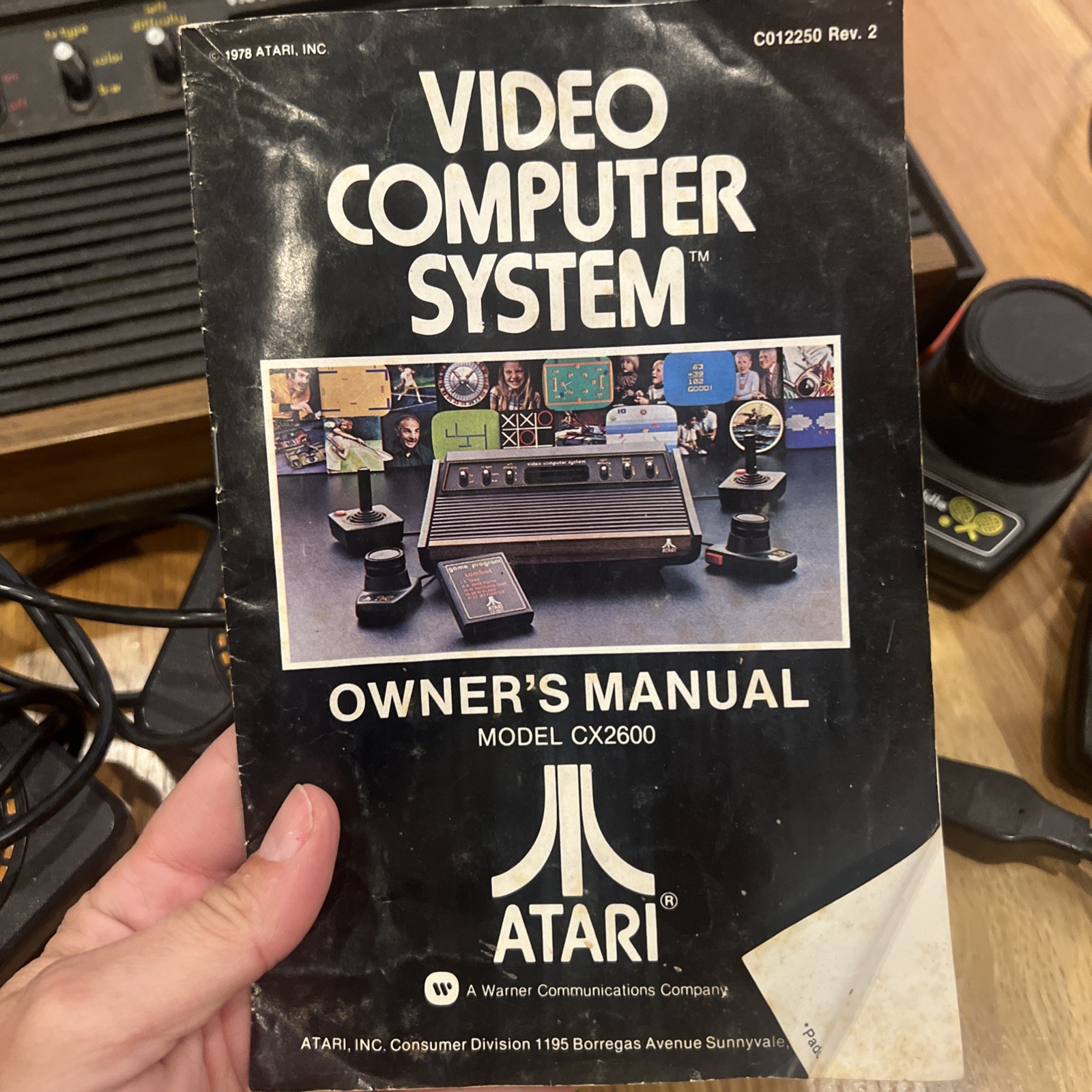 Vintage Atari Video Computer System 4 Controllers Video Manual And Plug In Cords