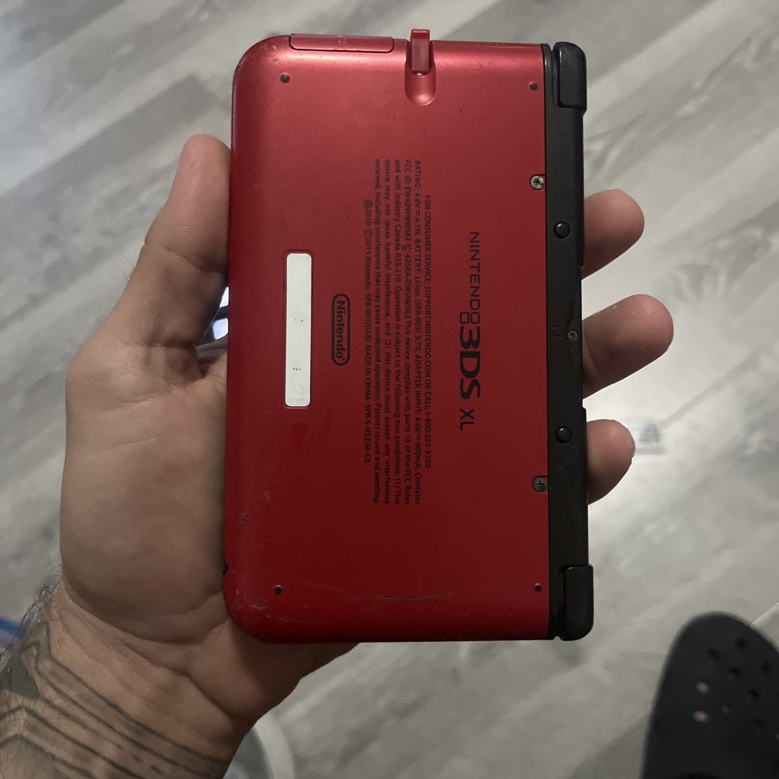 Nintendo 3DS XL Handheld Console – Red / Black (Model SPR-001) Charger/4 Games