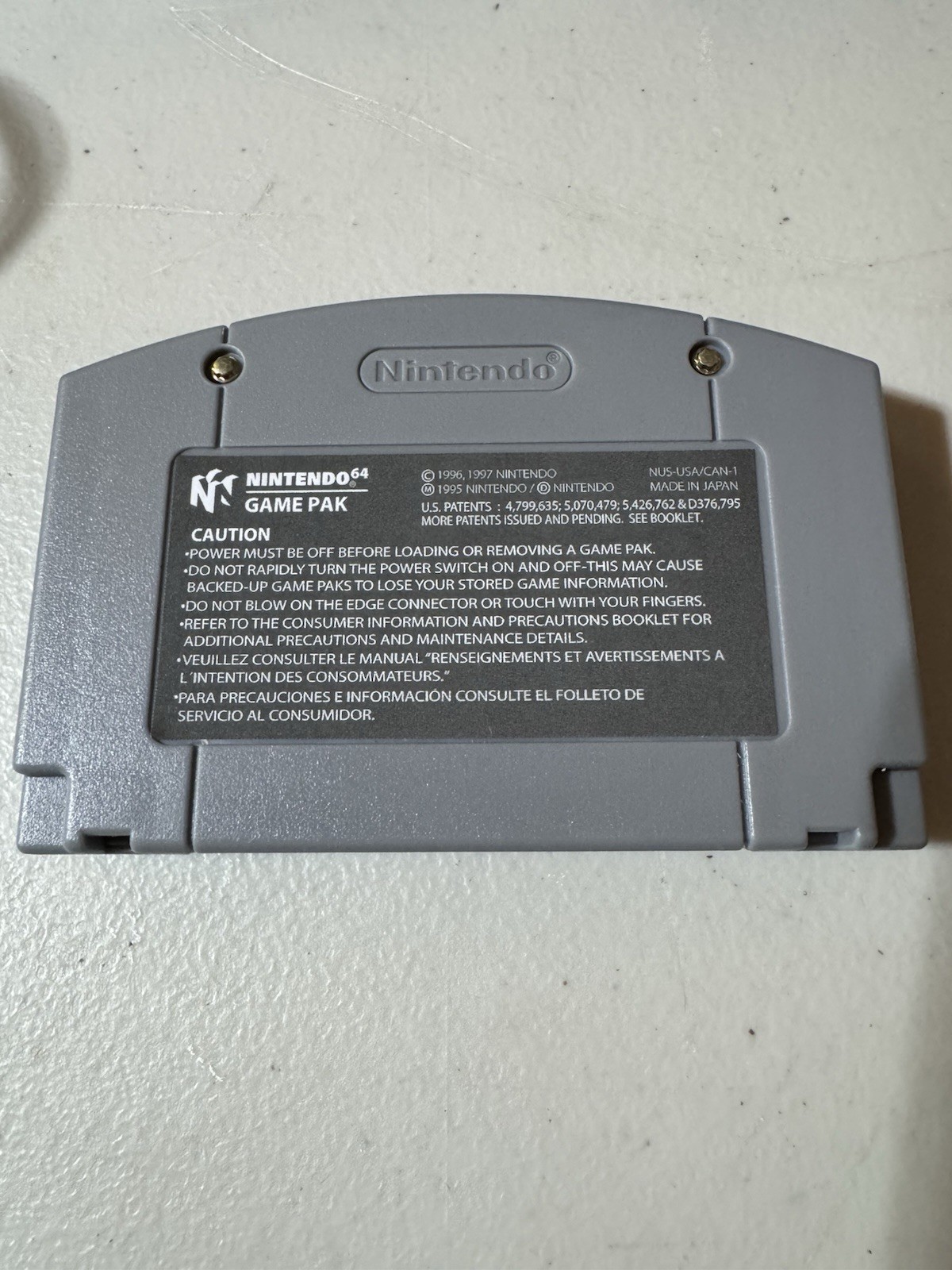 Nintendo 64 N64 Gray Console w/ Controller, AV/Power, GoldenEye 007