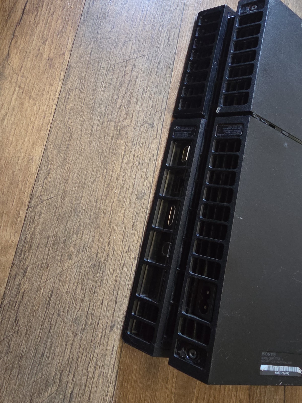 *NOT WORKING FOR PARTS* Sony PlayStation 4 Slim PS4 Black Console CUH1115A